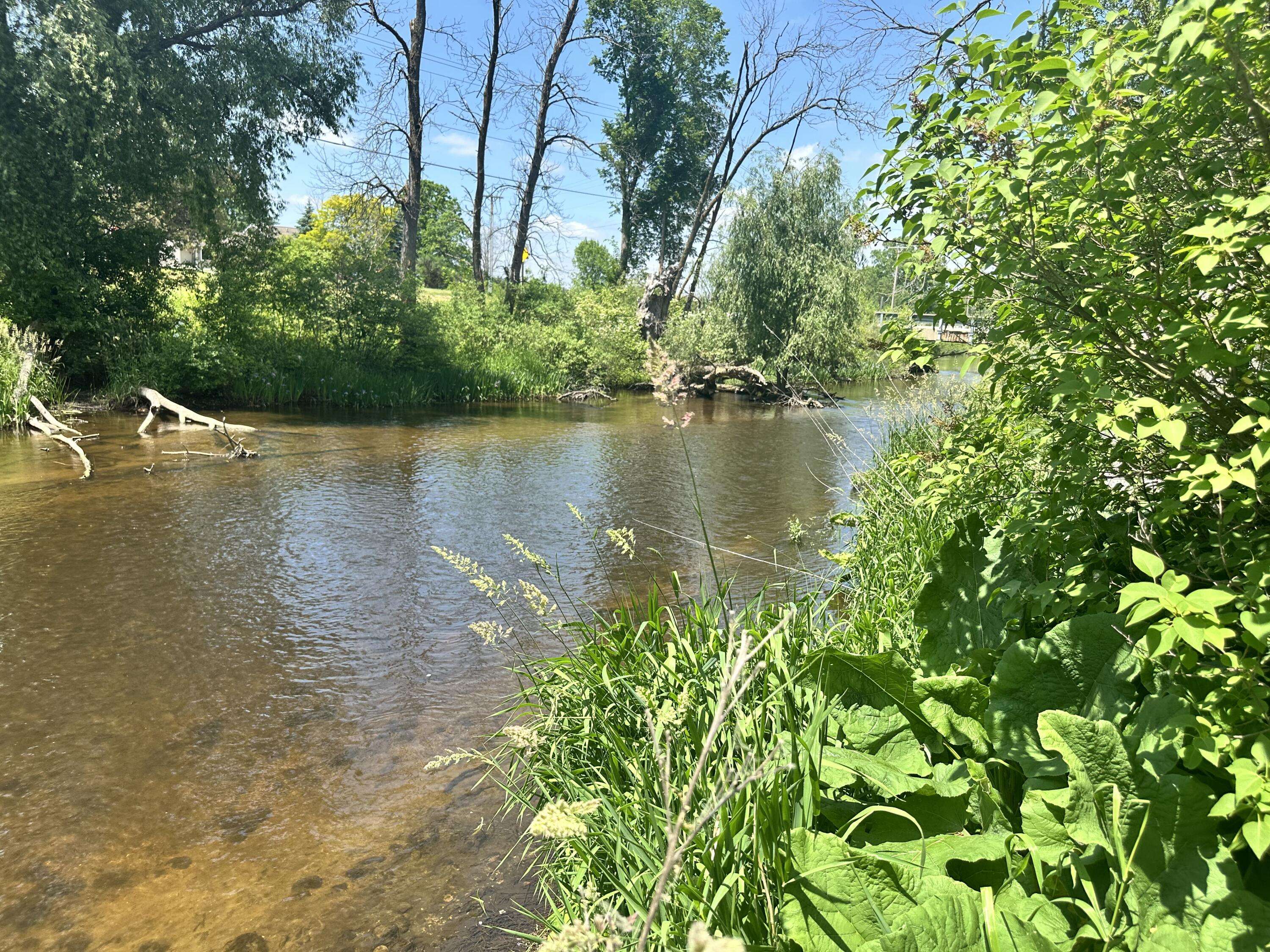 Plymouth, WI 53073,N6282 River Heights Dr