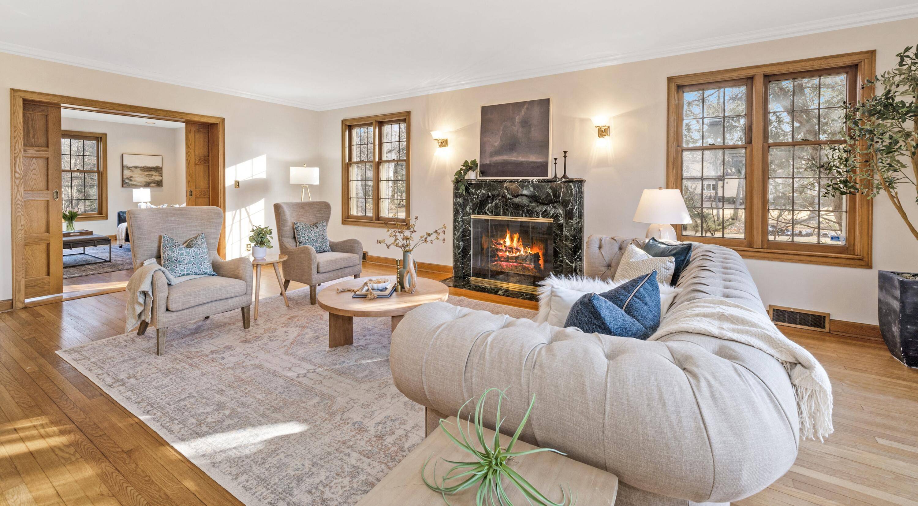 Fox Point, WI 53217,726 E Daisy Ln