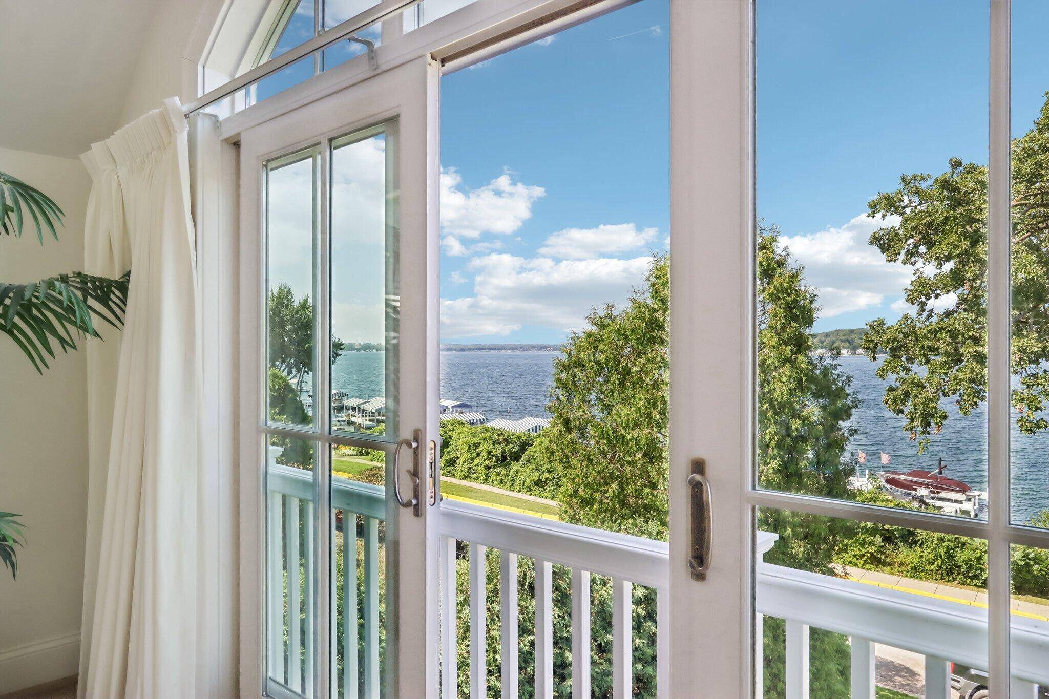 Lake Geneva, WI 53147,473 Wrigley Dr Unit 2
