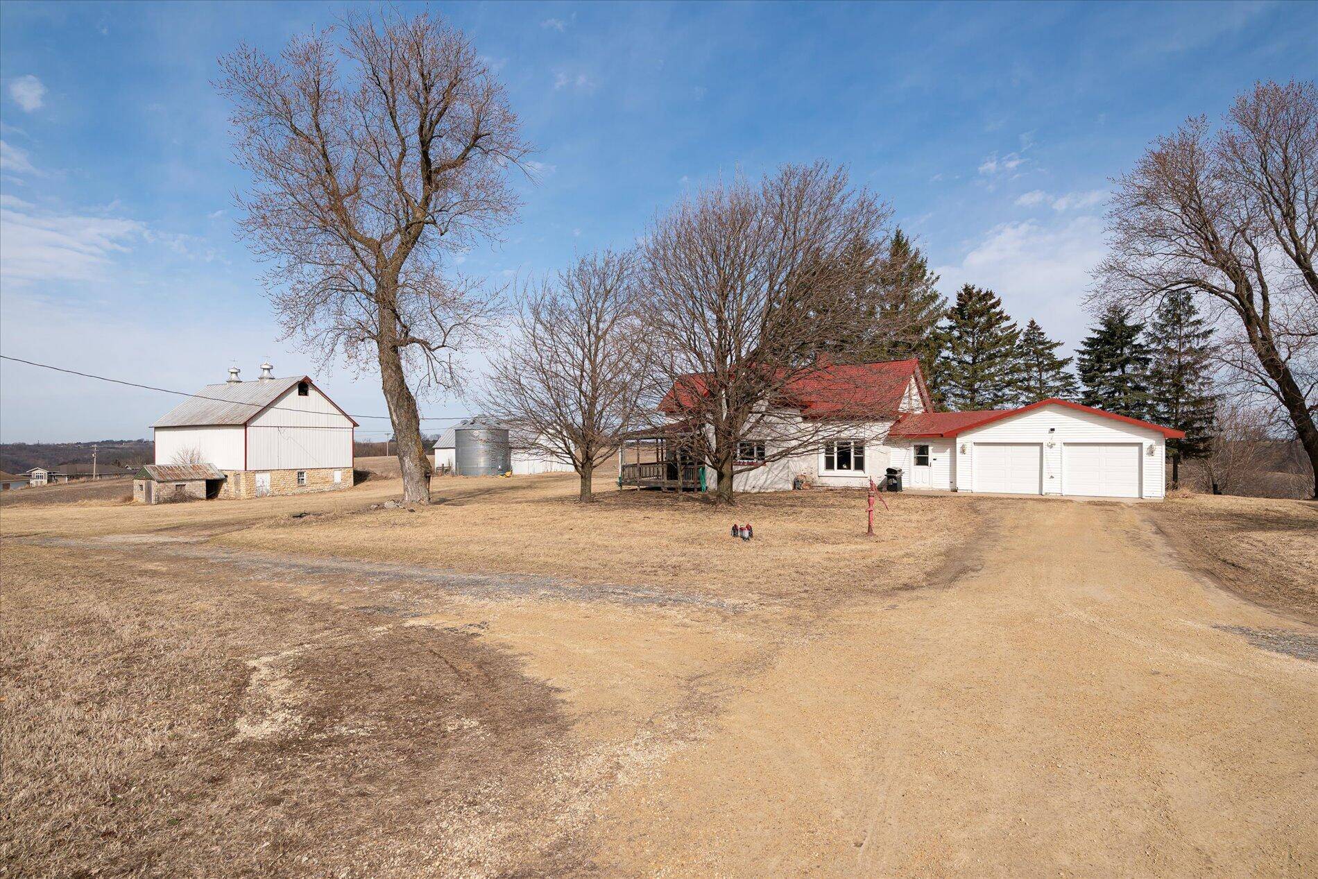 Shelby, WI 54601,W4836 State Road 33 -