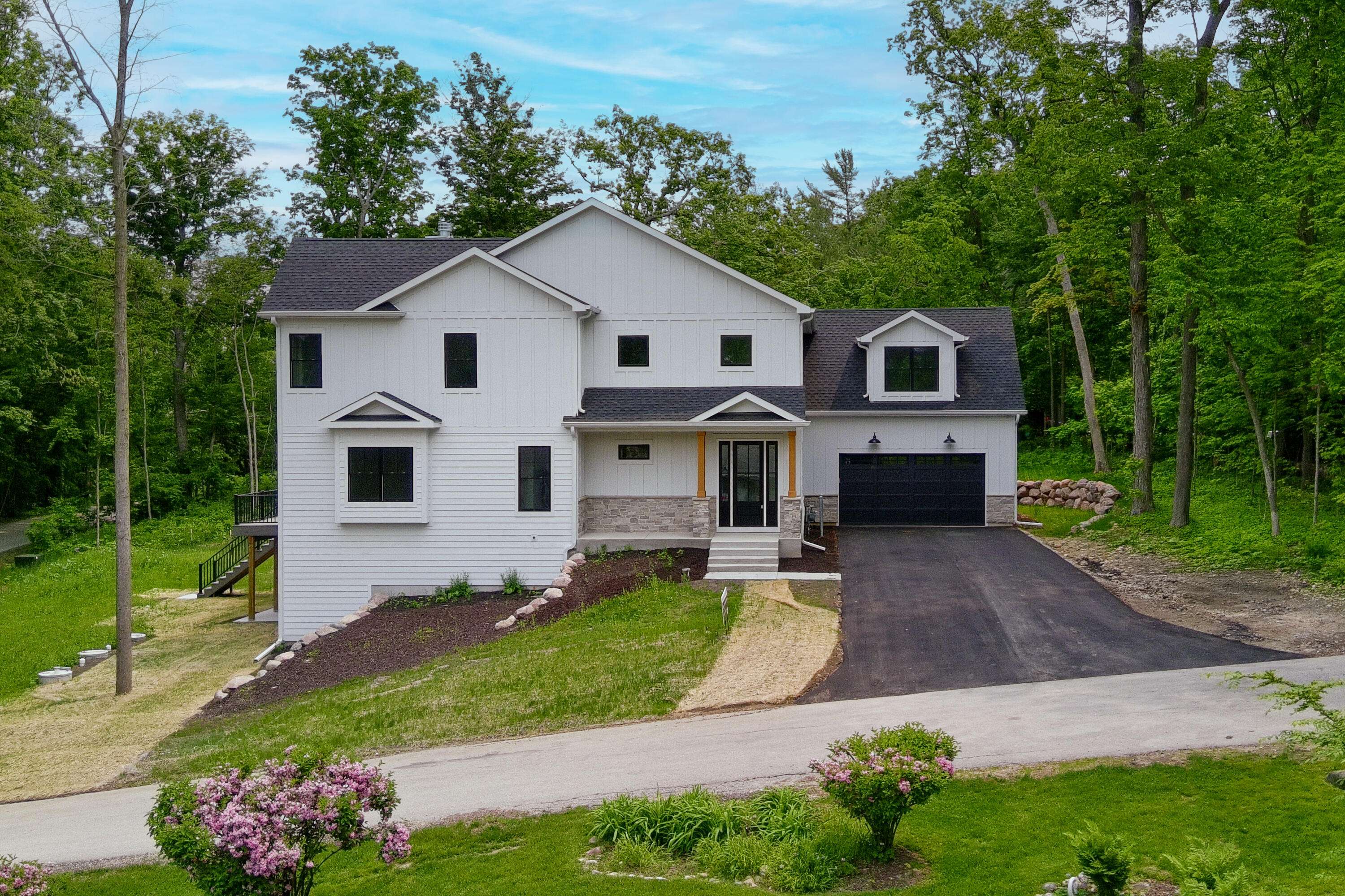 Geneva, WI 53147,N2692 Forest Dr
