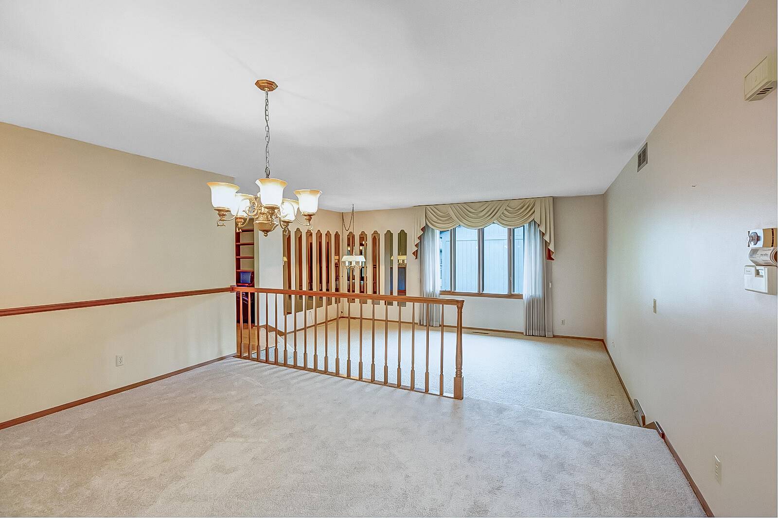 Greenfield, WI 53221,3700 W Honey Tree Ln