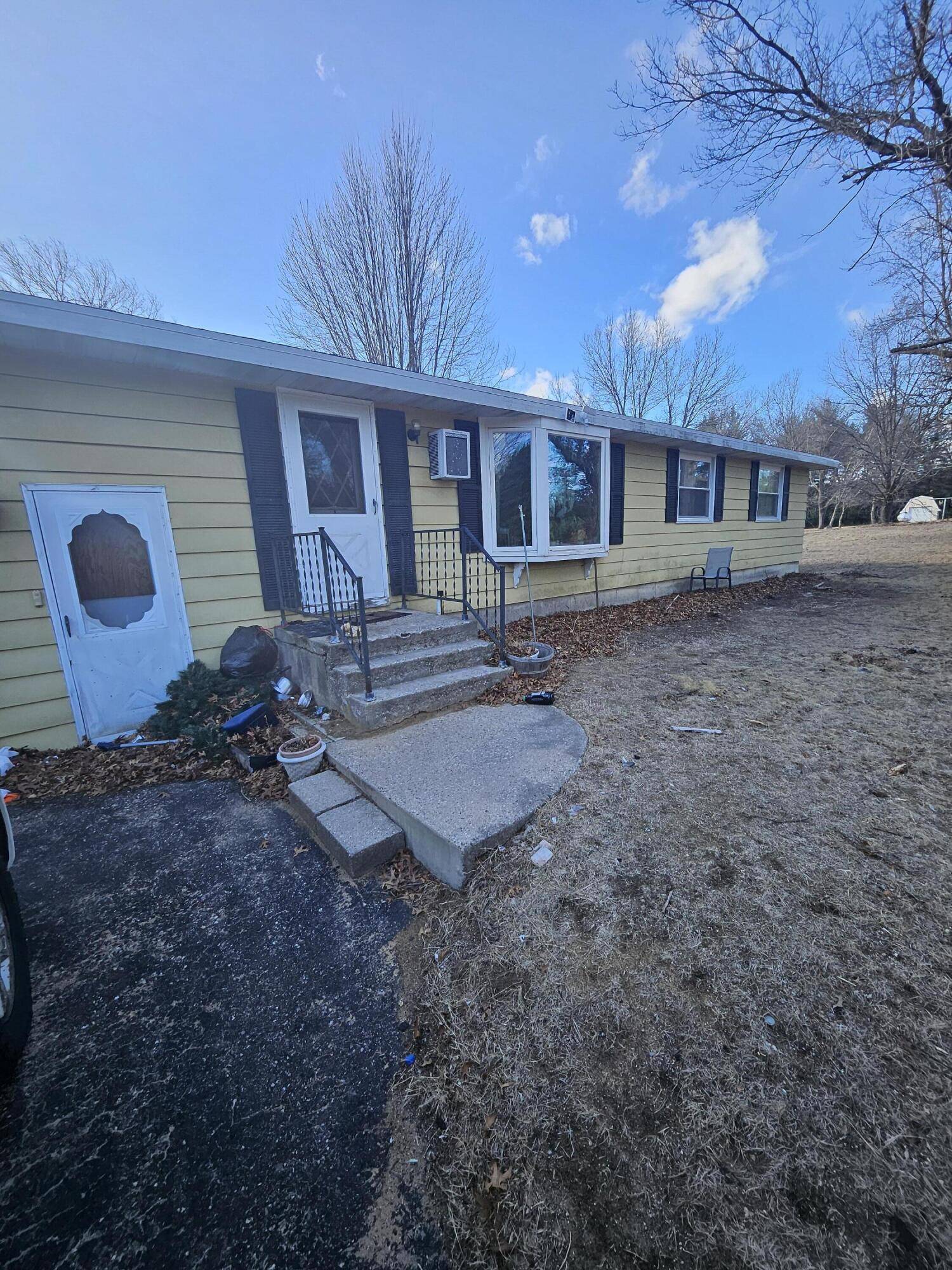 Oxford, WI 53952,N4667 County Road A -