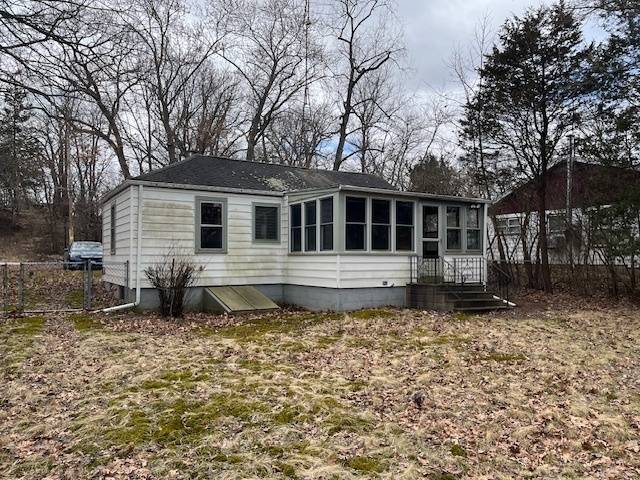 Burlington, WI 53105,33902 S Lakeshore Dr