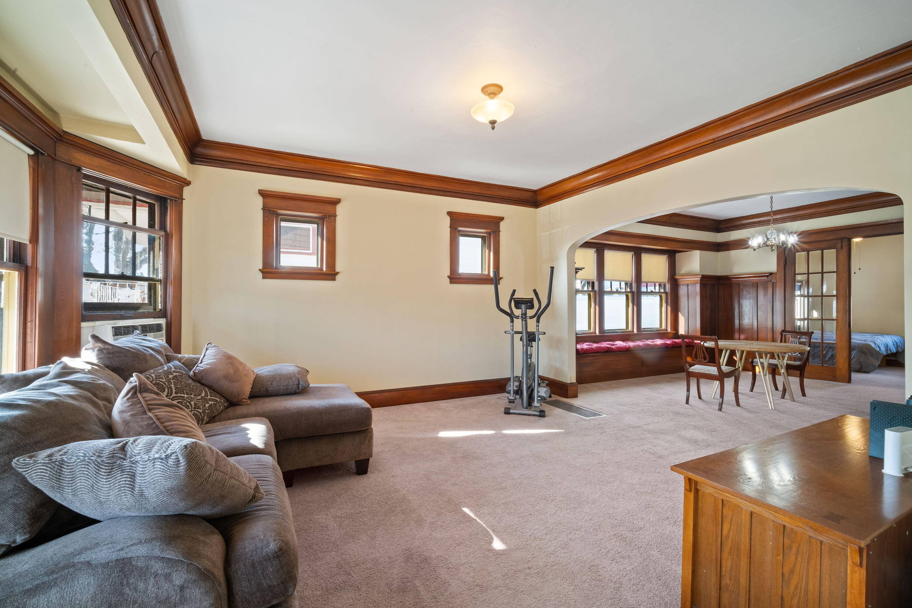West Allis, WI 53214,1205 S 56th St Unit 1207