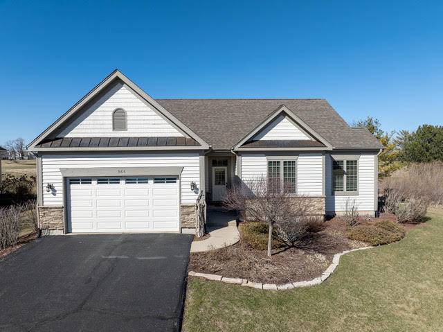 Geneva, WI 53147,944 Geneva National Ave N Unit 33-06