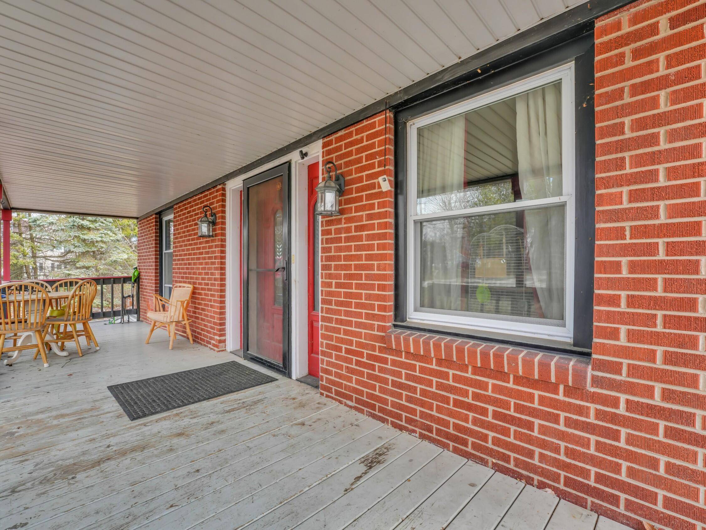 Mount Pleasant, WI 53406,607 S Emmertsen Rd
