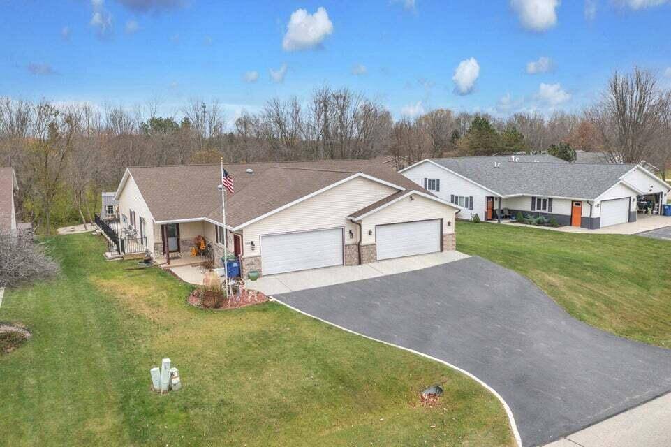 Sheboygan, WI 53081,1319 N 49th St