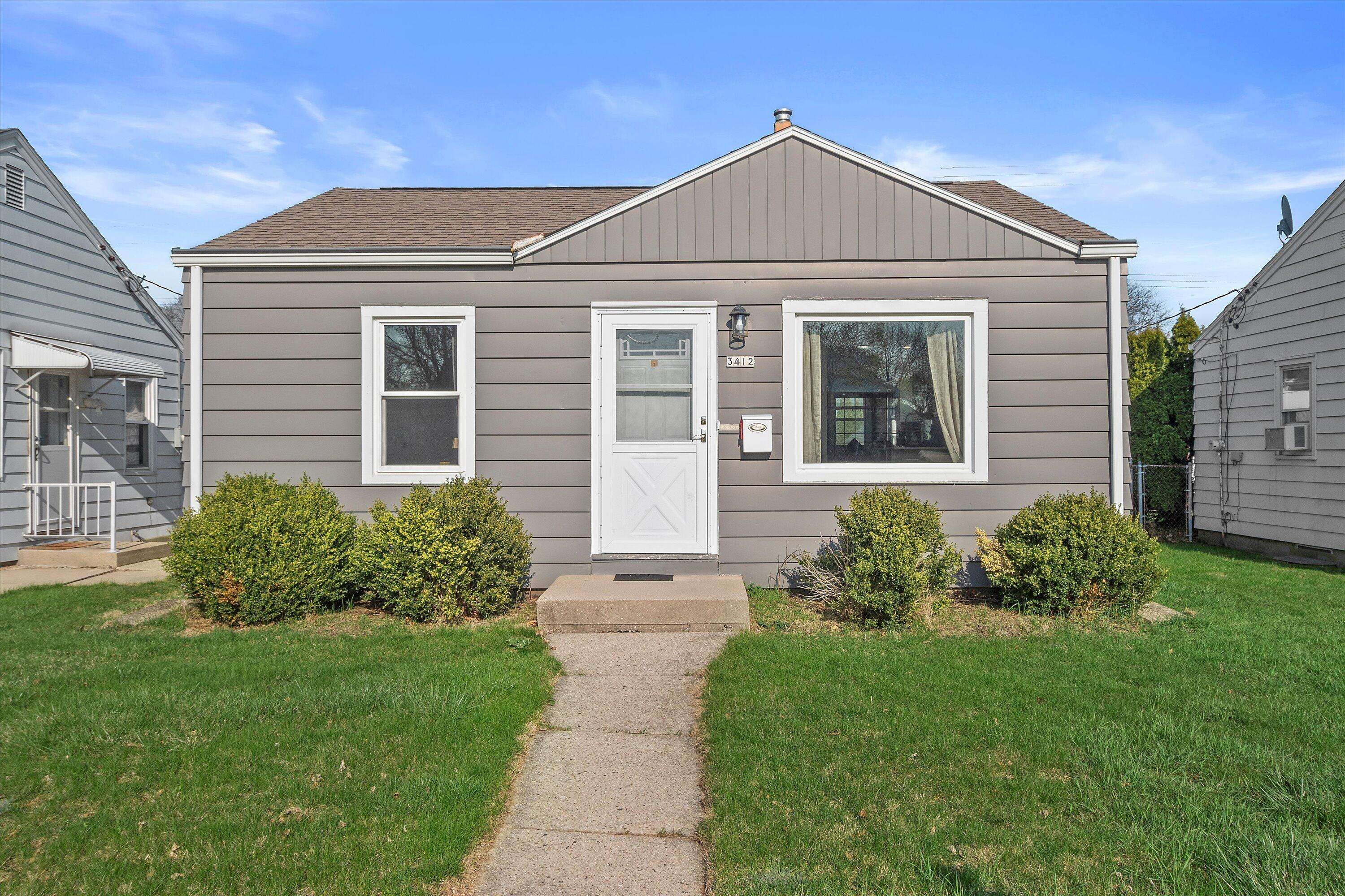 Milwaukee, WI 53222,3412 N 92nd St