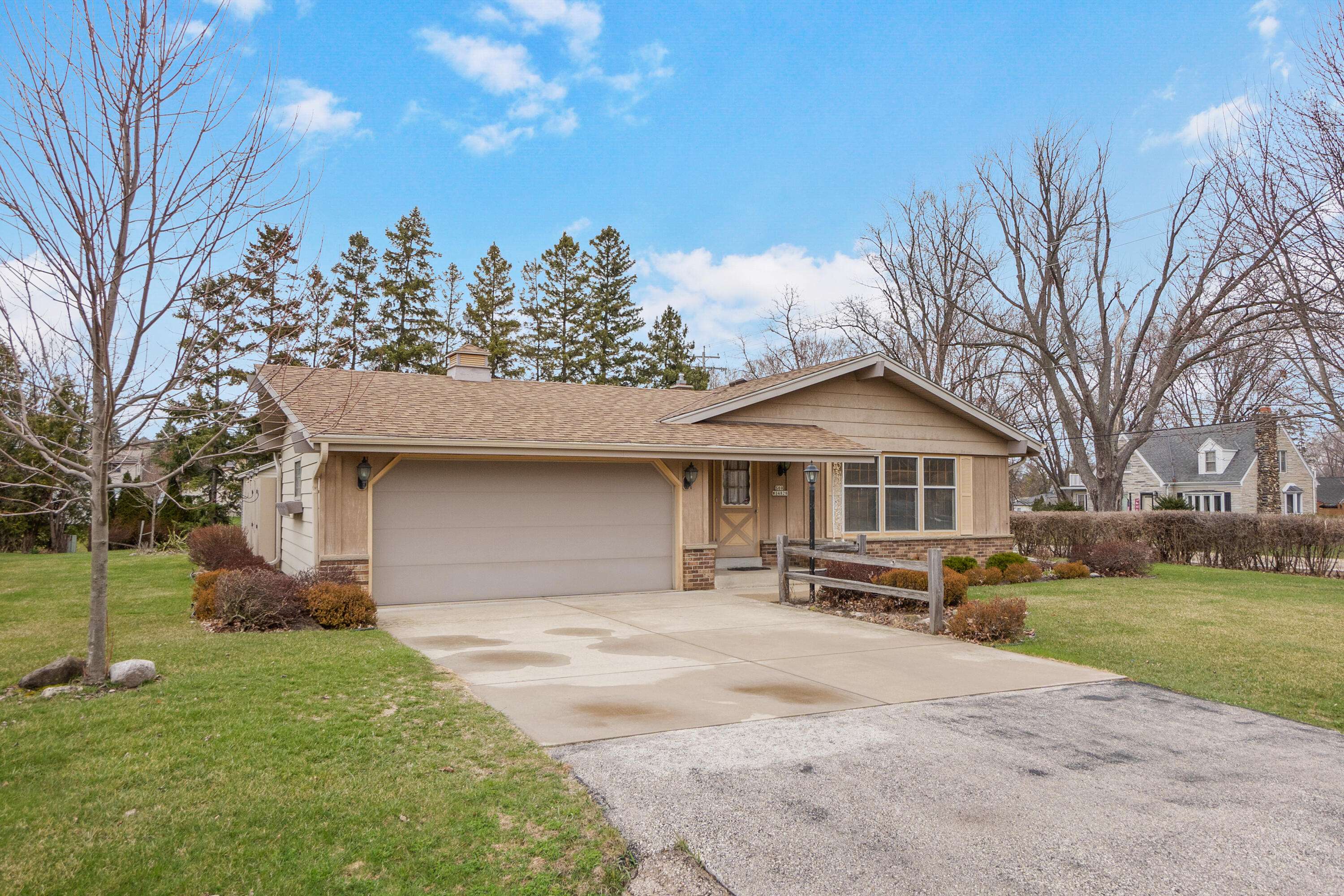 Muskego, WI 53150,S69W14828 Dartmouth Cir