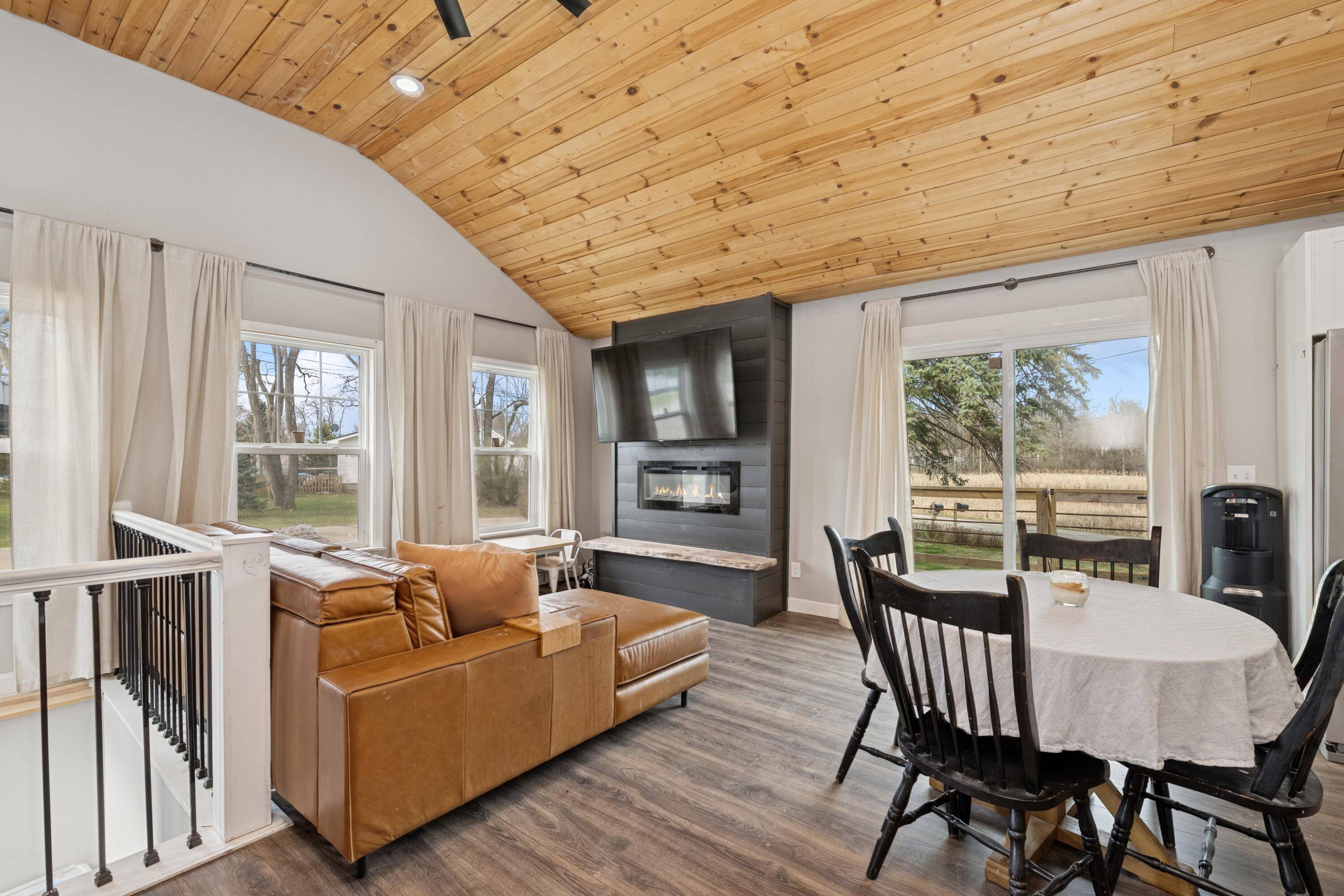 Bloomfield, WI 53128,W1166 Celandine Rd