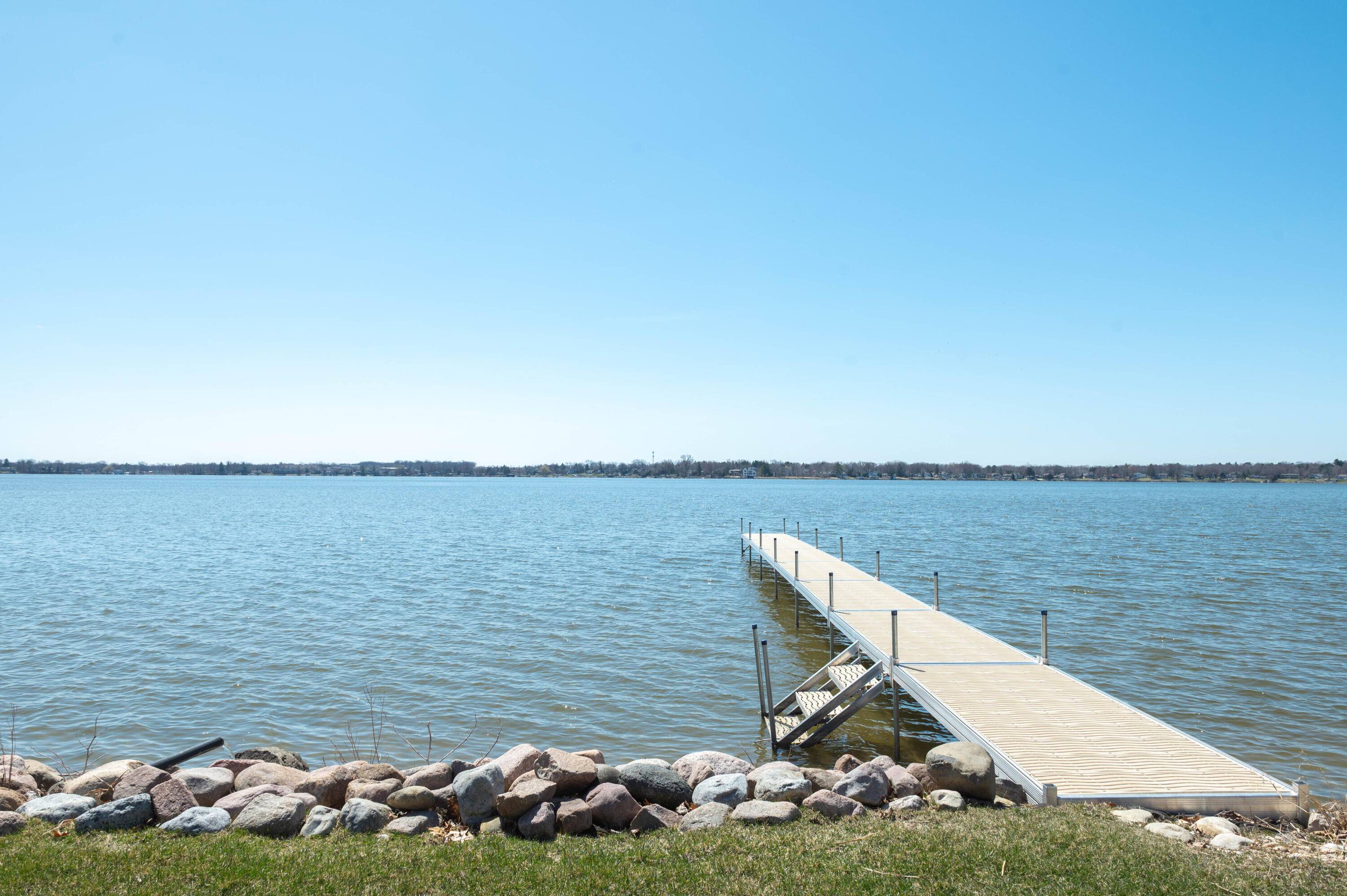Lac La Belle, WI 53066,314 Lac La Belle Dr