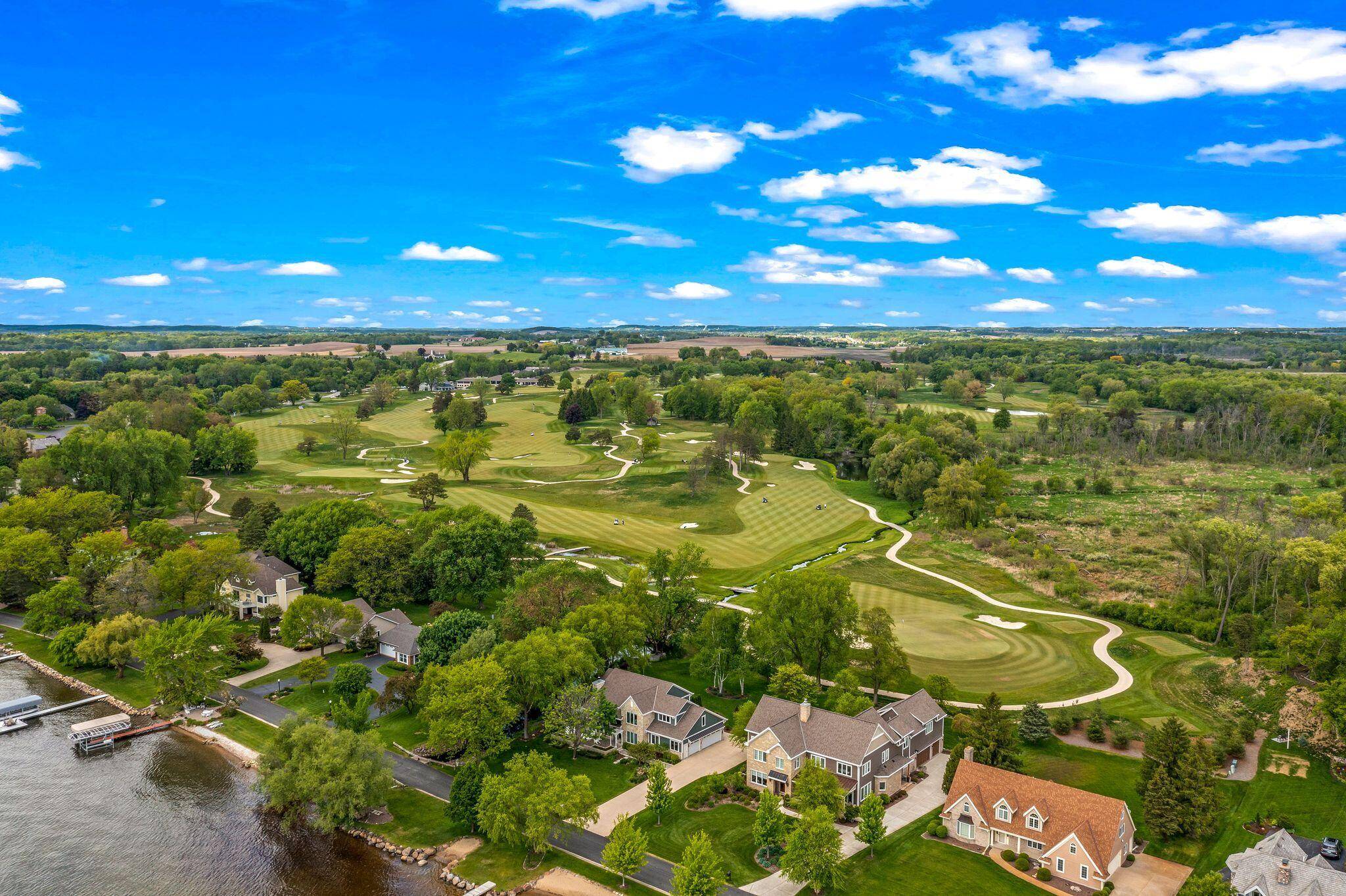 Lac La Belle, WI 53066,314 Lac La Belle Dr
