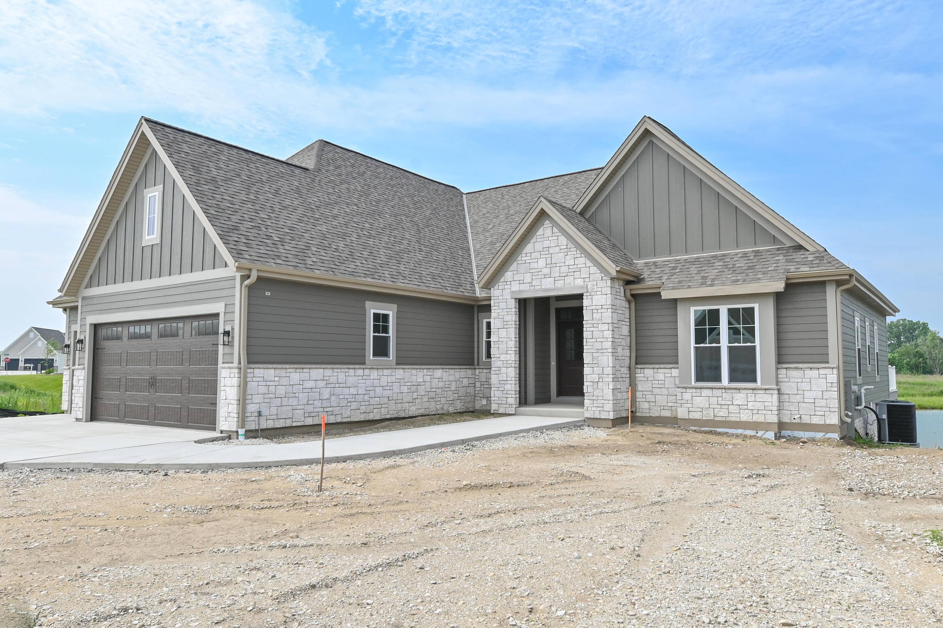 Waukesha, WI 53189,1618 White Deer Trl