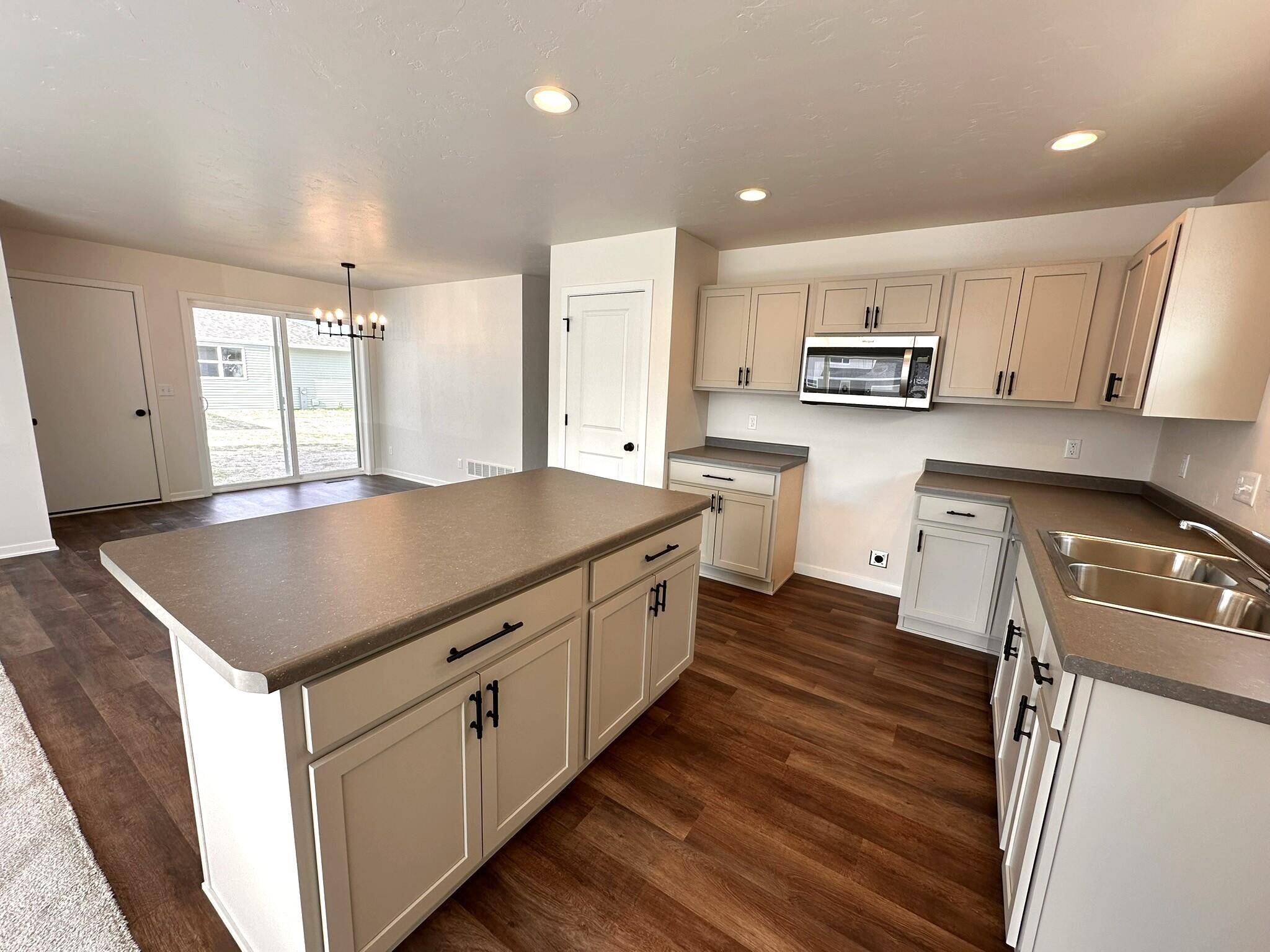 Sheboygan Falls, WI 53085,1025 Sully Way