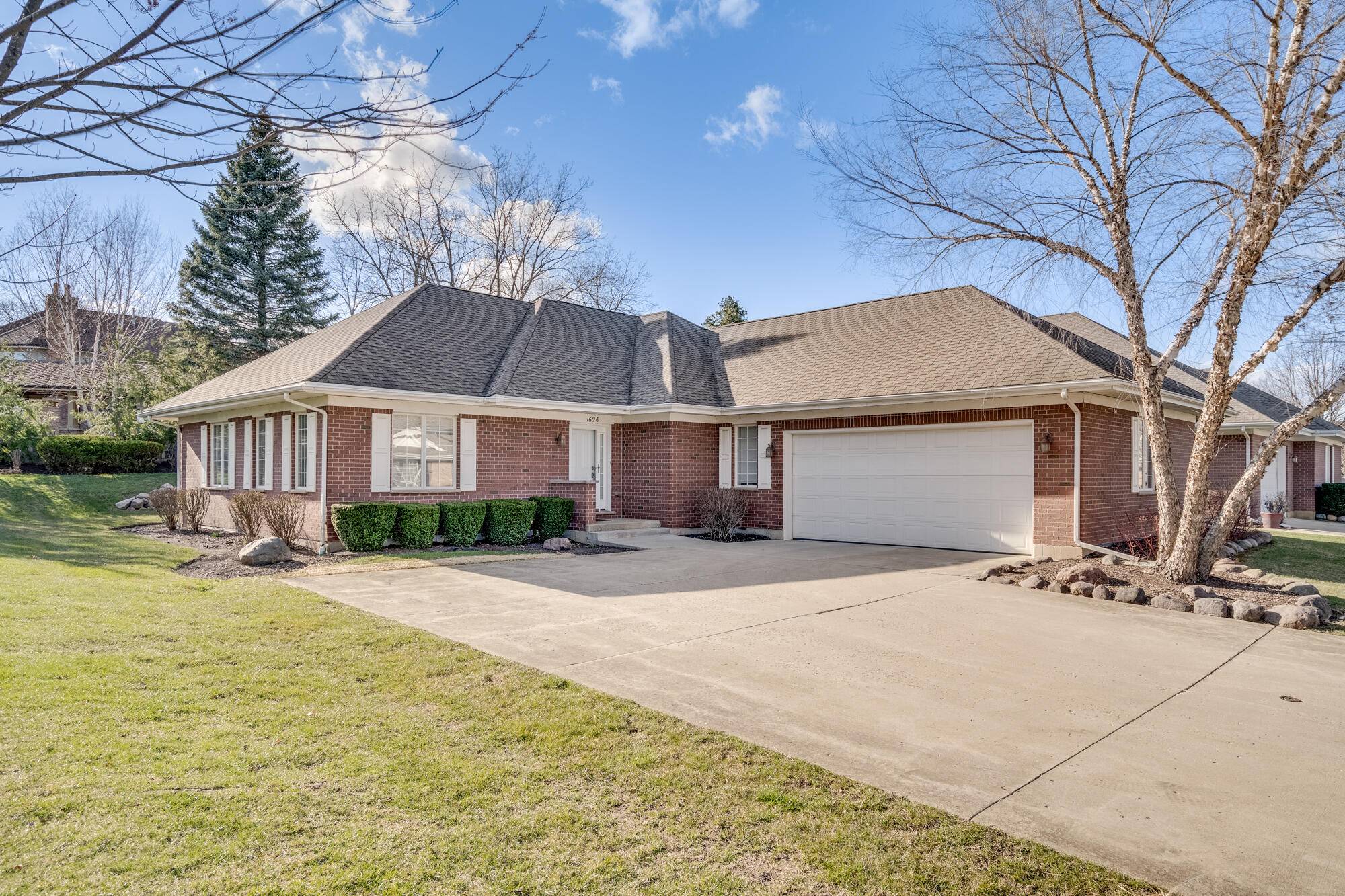 Kenosha, WI 53144,1696 30th Ct