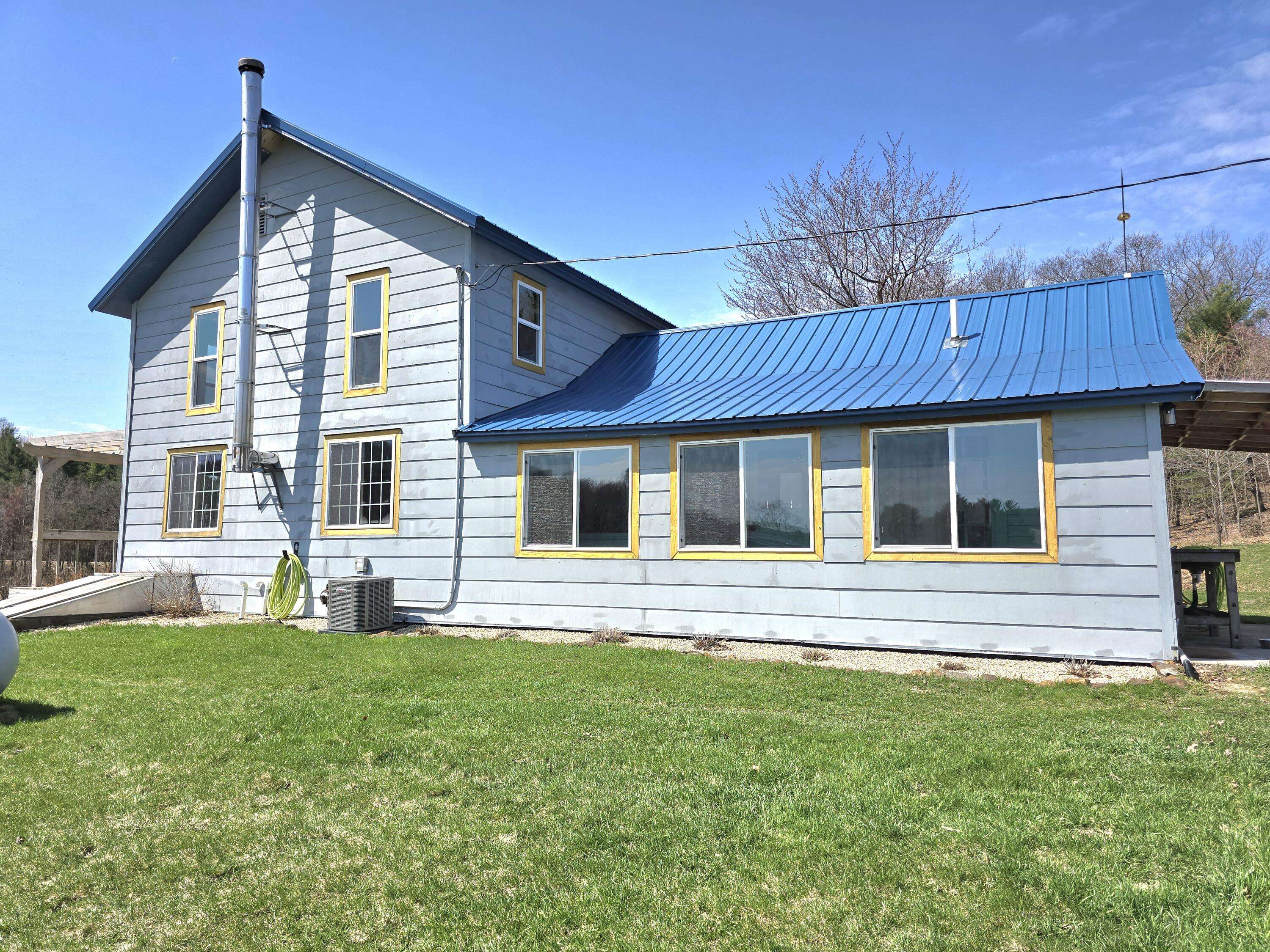 Hixton, WI 54635,N8922 County Rd FF -