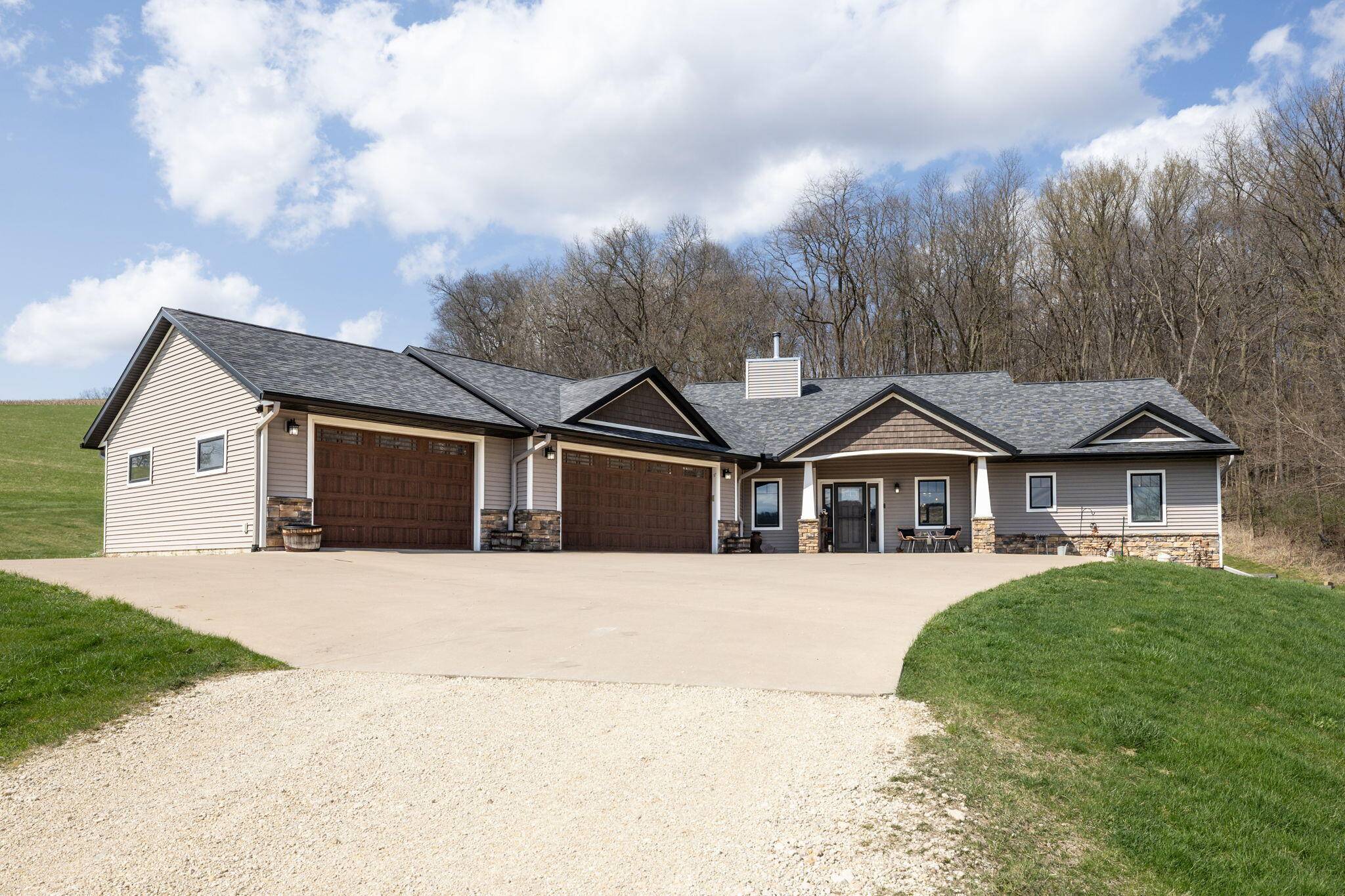Onalaska, WI 54636,N7015 County Road W -