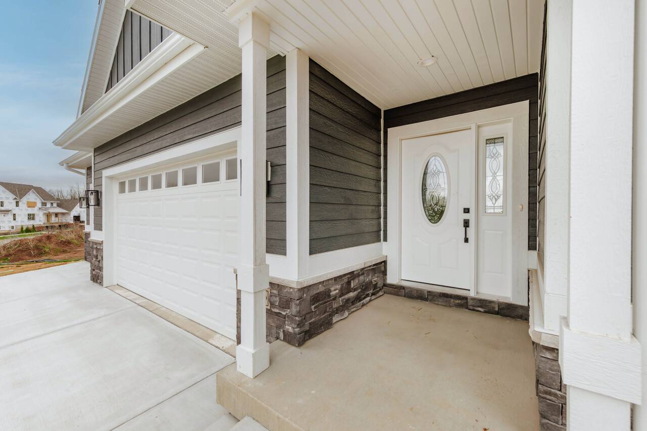 Menomonee Falls, WI 53051,N55W19319 Red Crown Ln