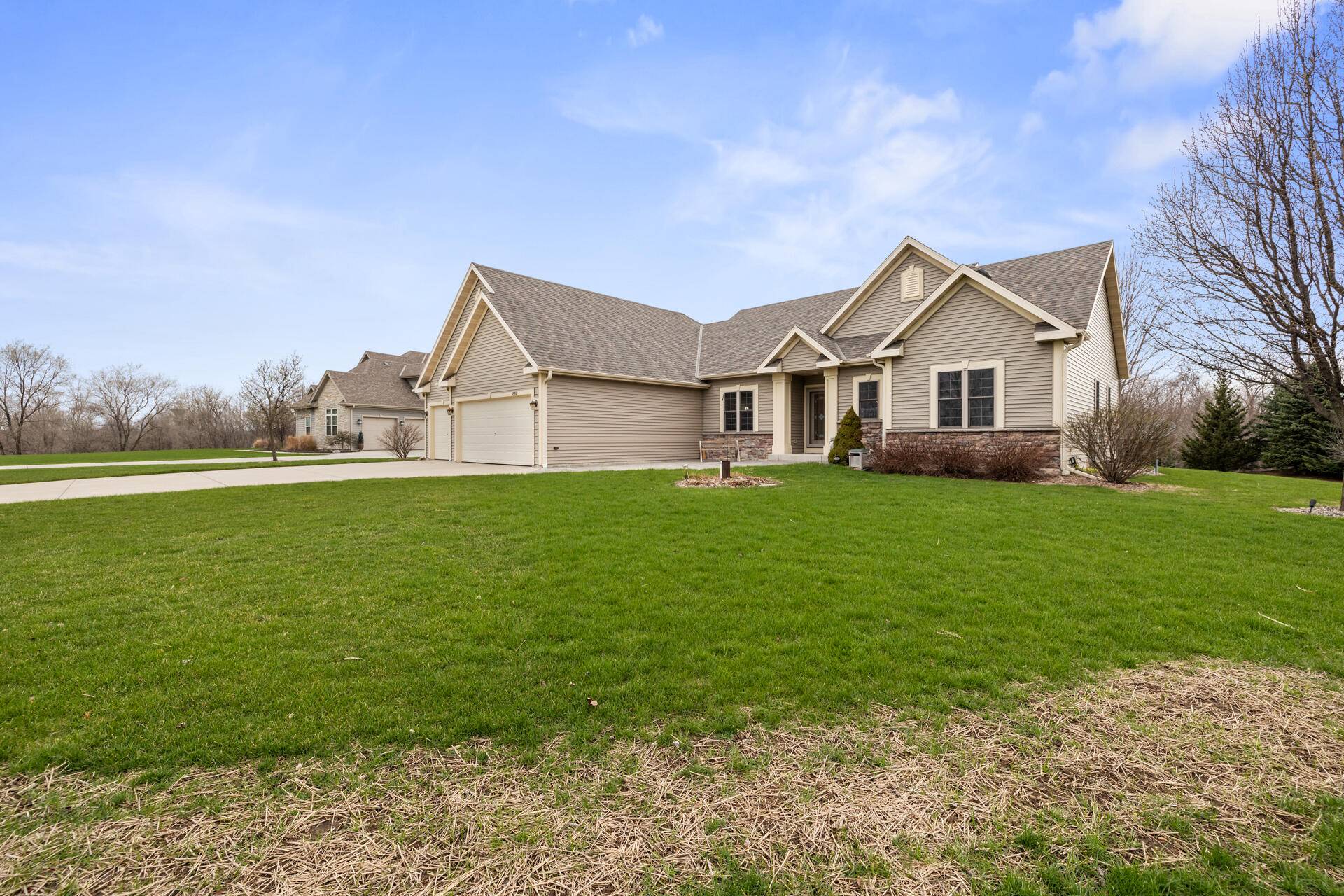 Slinger, WI 53086,1880 Highland Ct