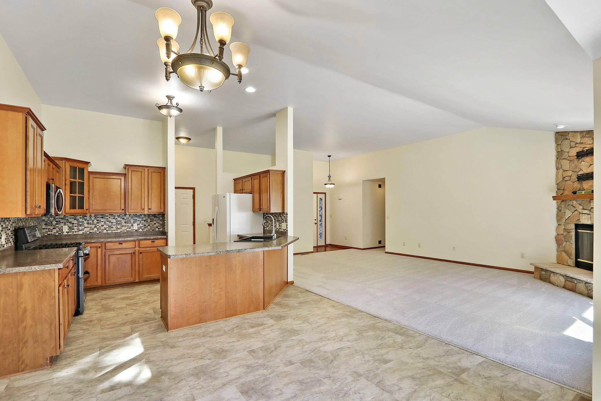 Pleasant Prairie, WI 53158,10063 64th Ave