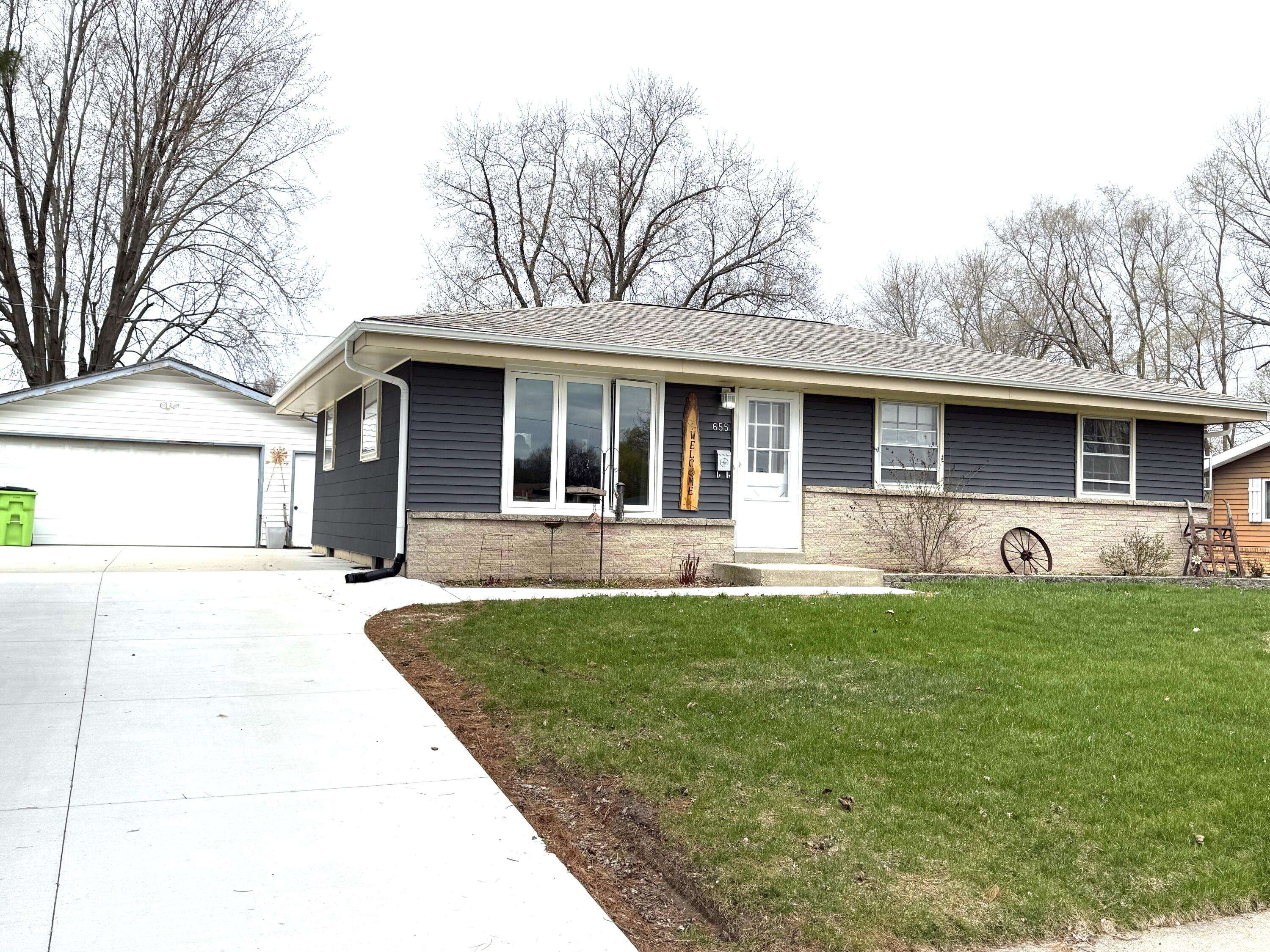 Hartford, WI 53027,655 Wheelock Ave