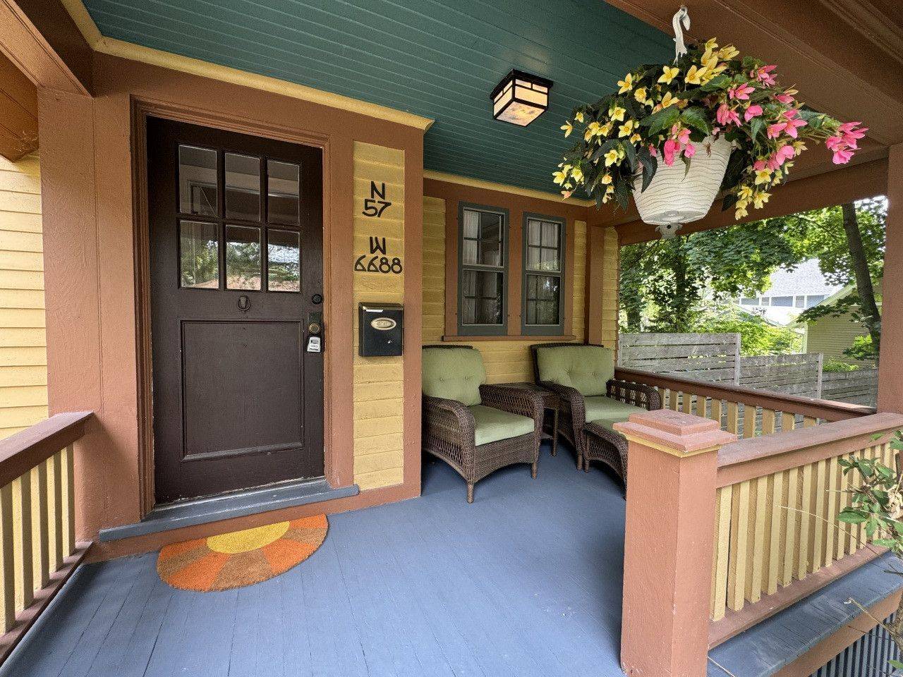 Cedarburg, WI 53012,N57W6688 Center St