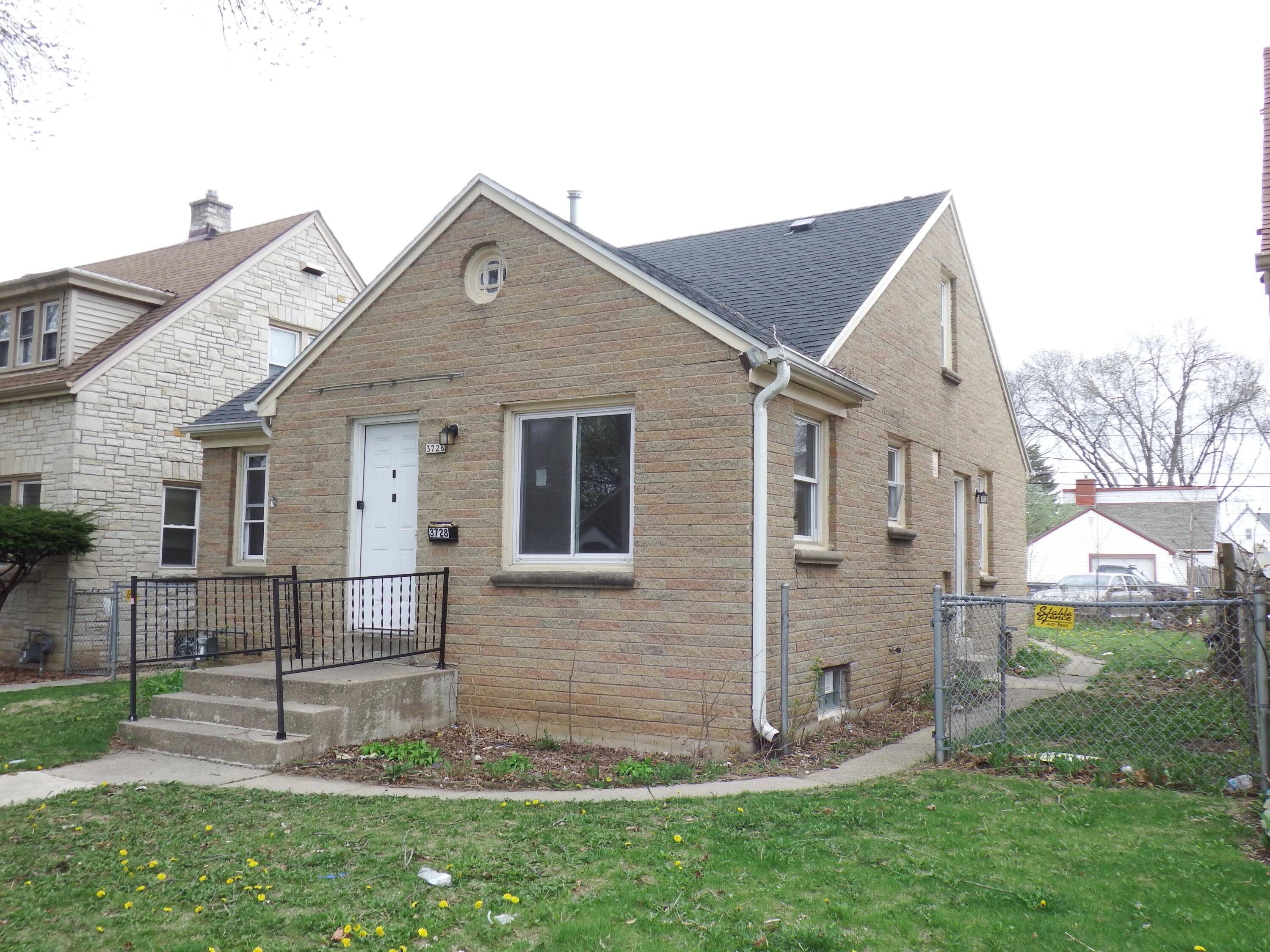 Milwaukee, WI 53216,3728 N 37th St