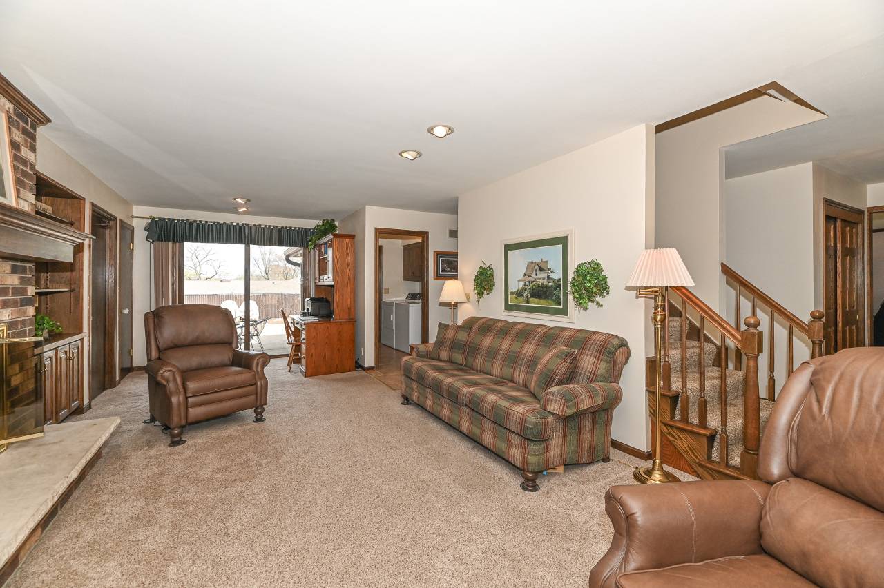 New Berlin, WI 53151,15030 W Glenora Ave