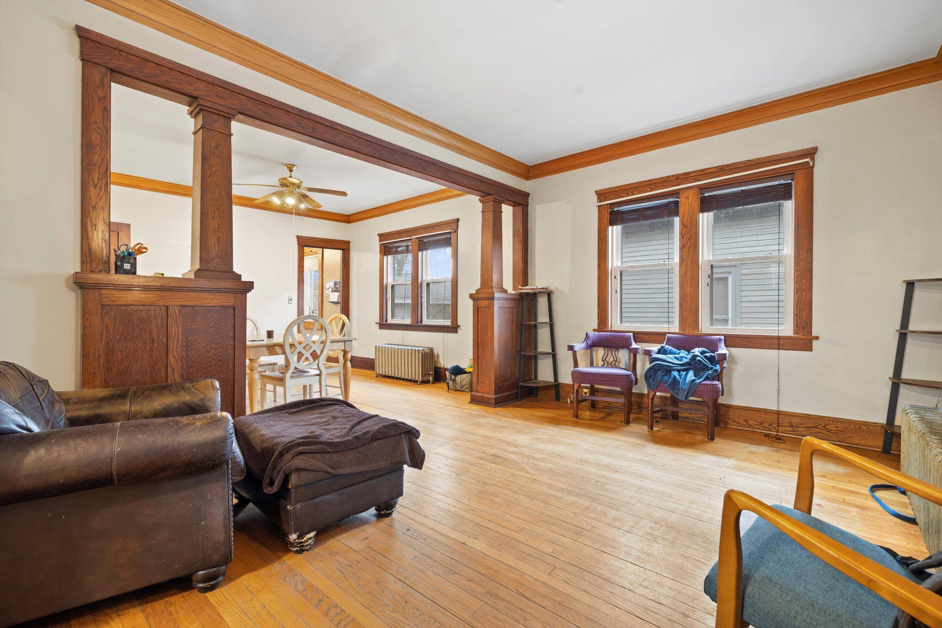 Racine, WI 53402,1006 Yout St