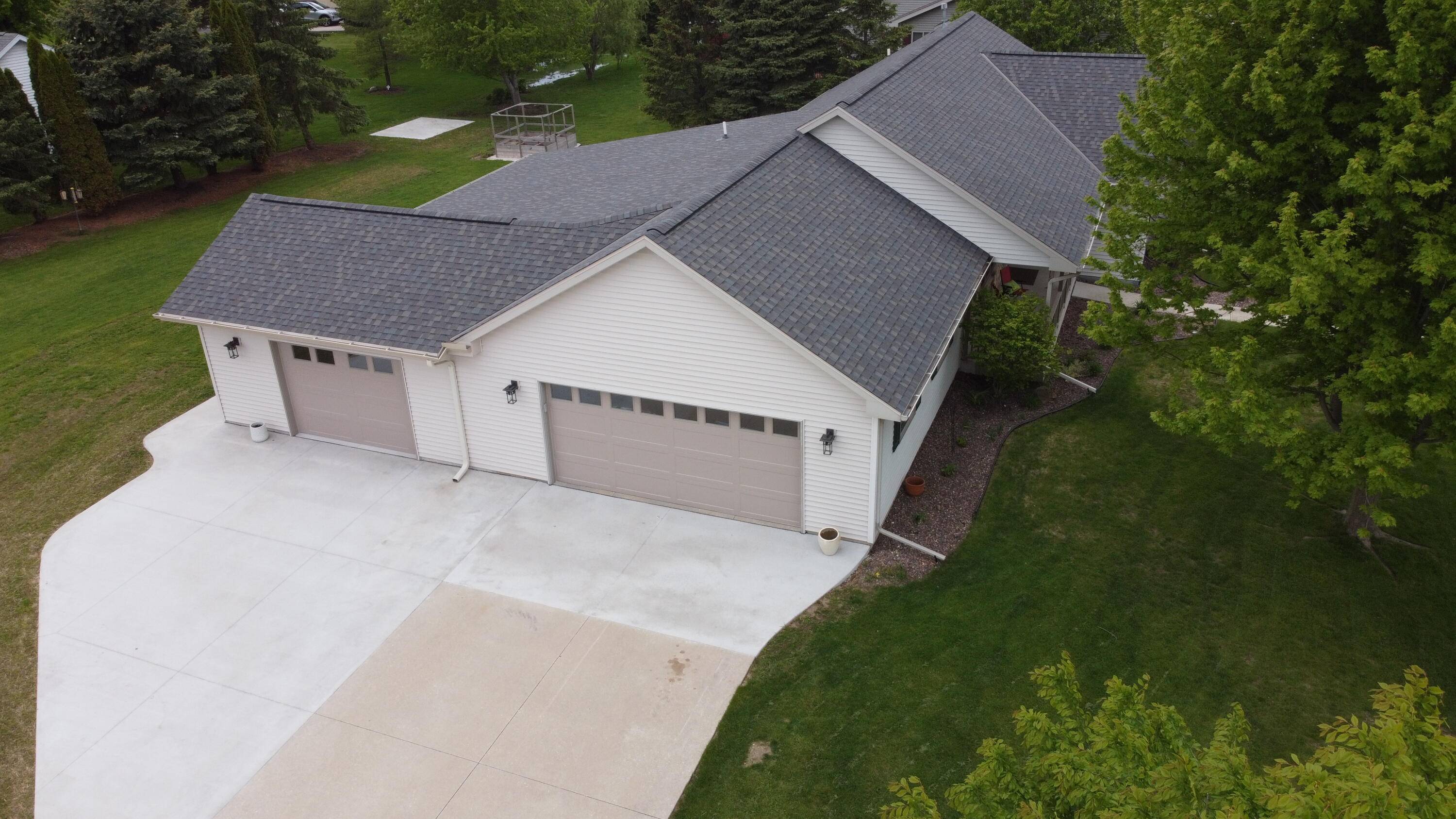 Plymouth, WI 53073,835 Mockingbird Ln