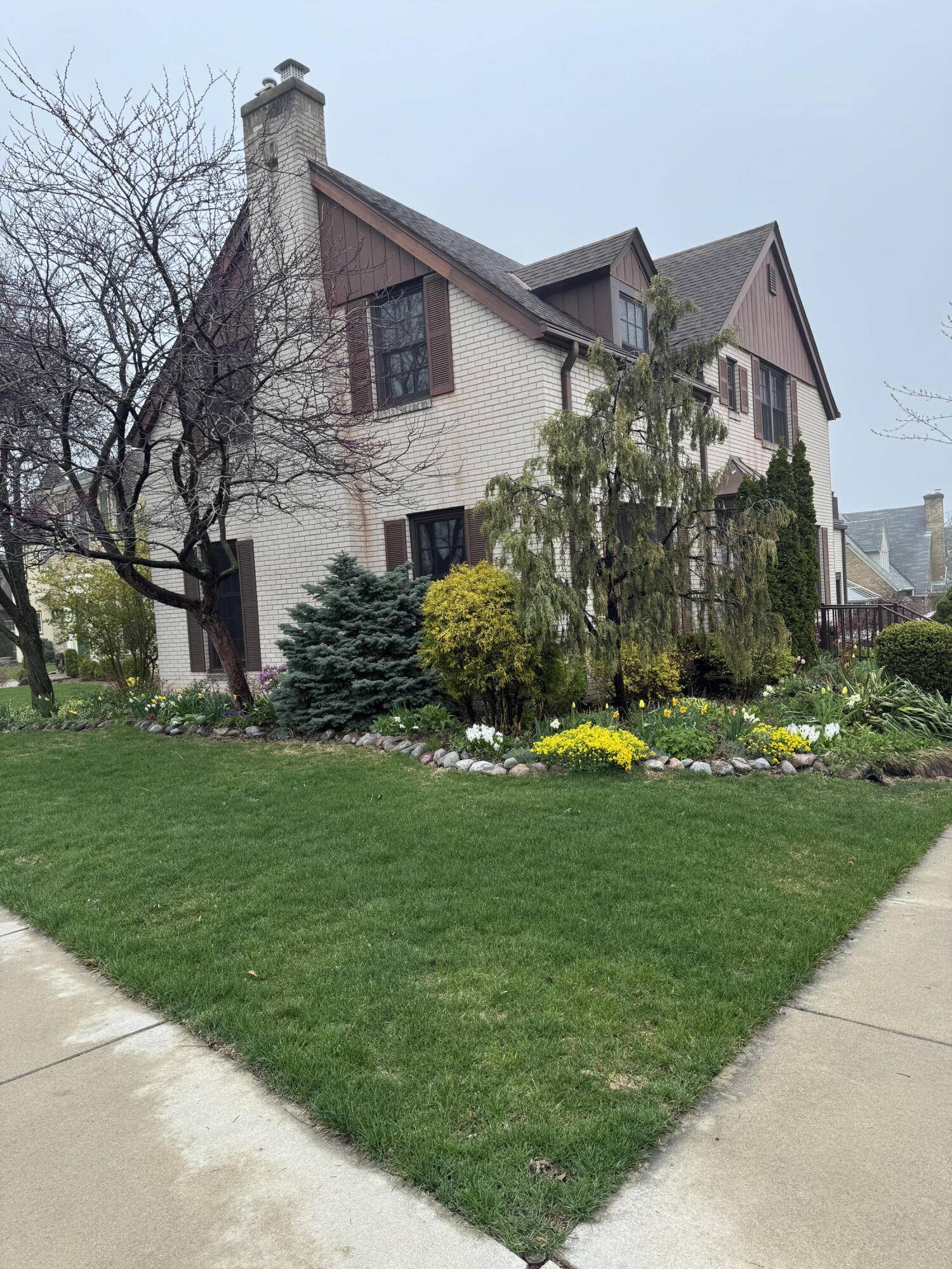 Racine, WI 53405,3216 Moorland Ave
