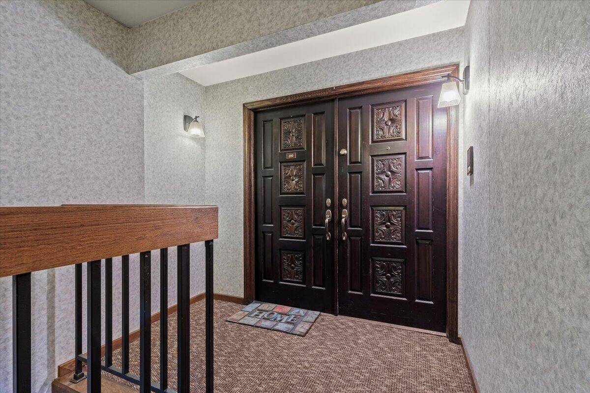 Menomonee Falls, WI 53051,N84W16033 Menomonee Ave Unit 200