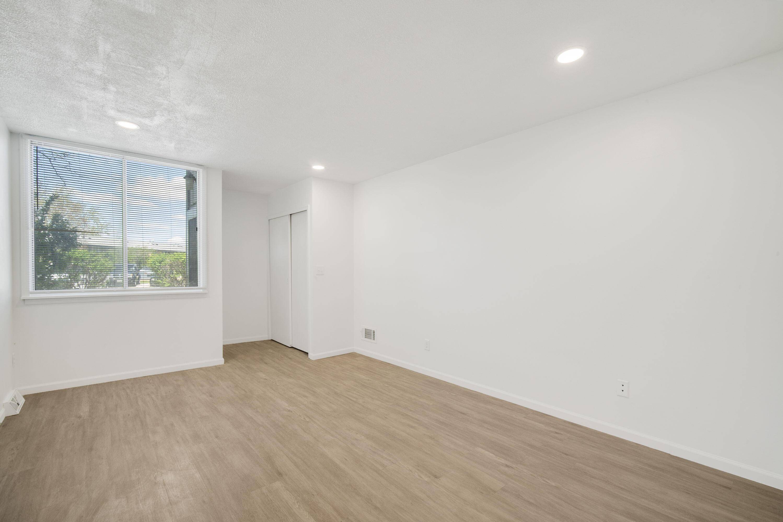 Waukesha, WI 53189,1442 Big Bend Rd Unit K