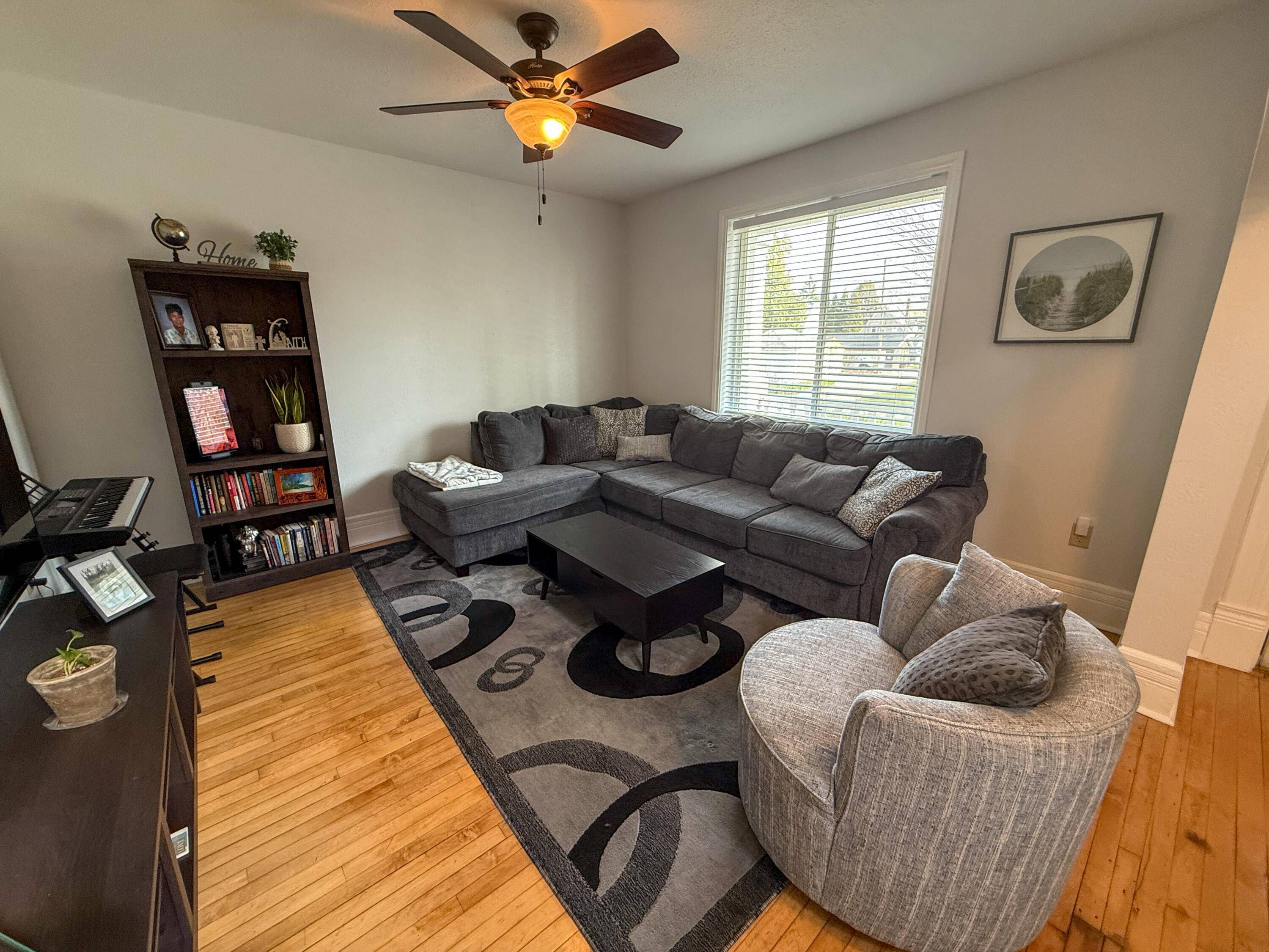 South Milwaukee, WI 53172,1010 Oak St