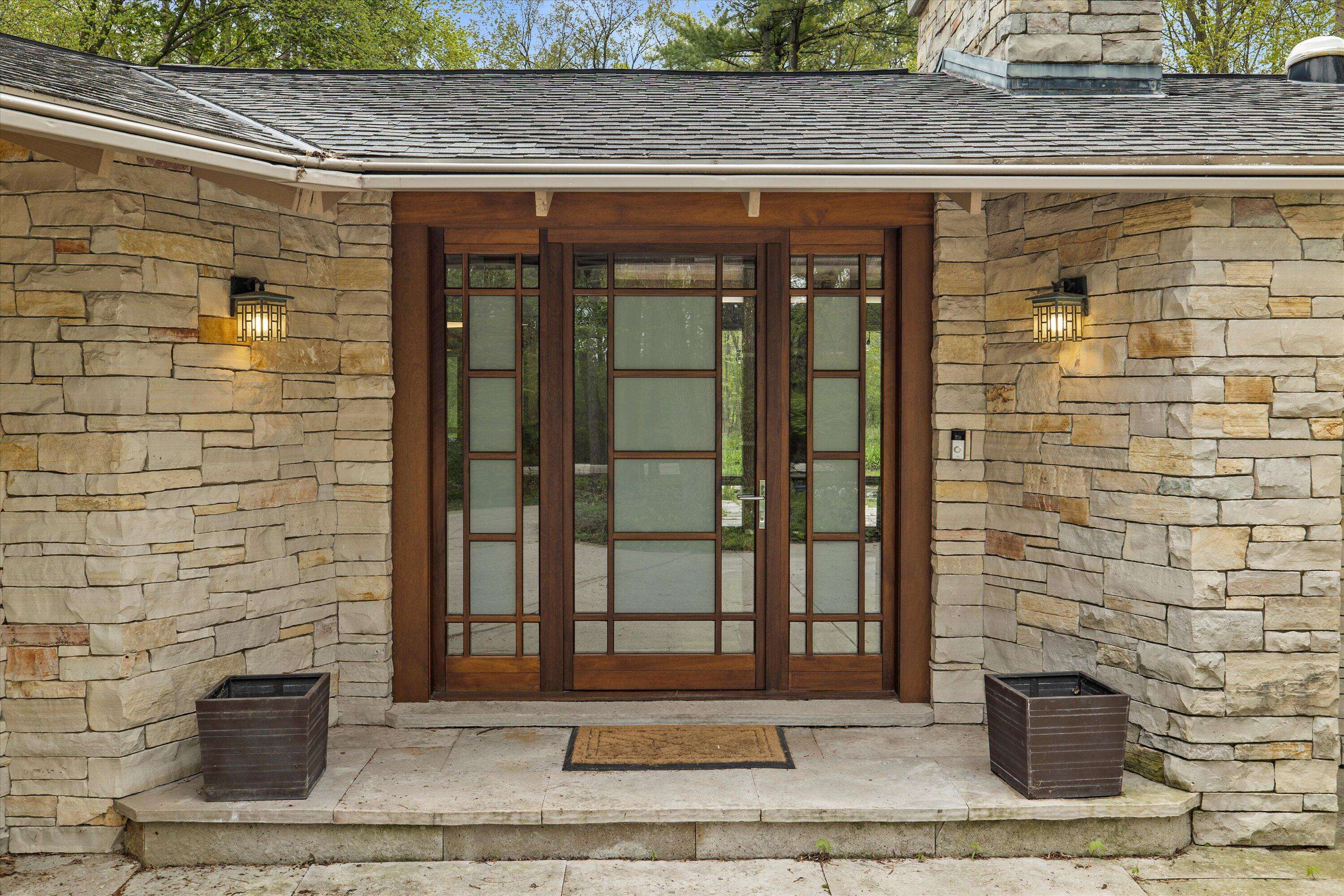 Mequon, WI 53092,3333 W Ranch Rd