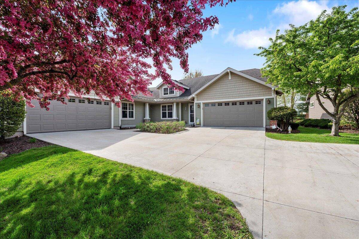 Madison, WI 53558,6015 Canyon Pkwy