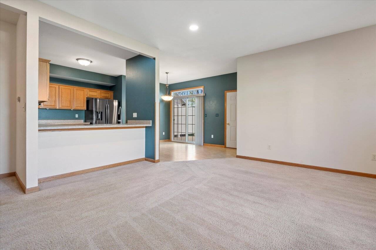 Jackson, WI 53037,W197N17096 Stonewall Dr Unit 4