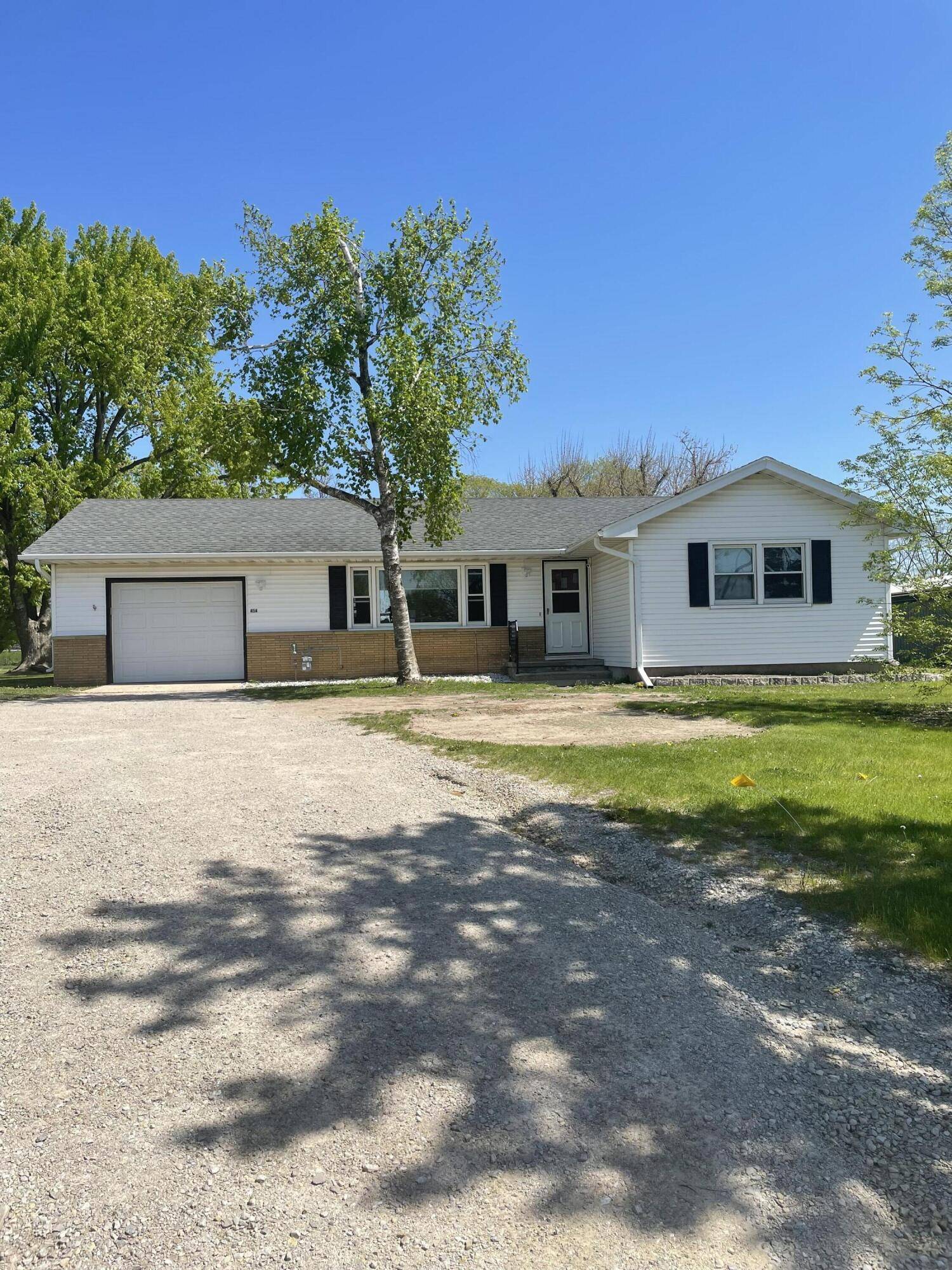 Lake Mills, WI 53551,454 E Tyranena Park Rd