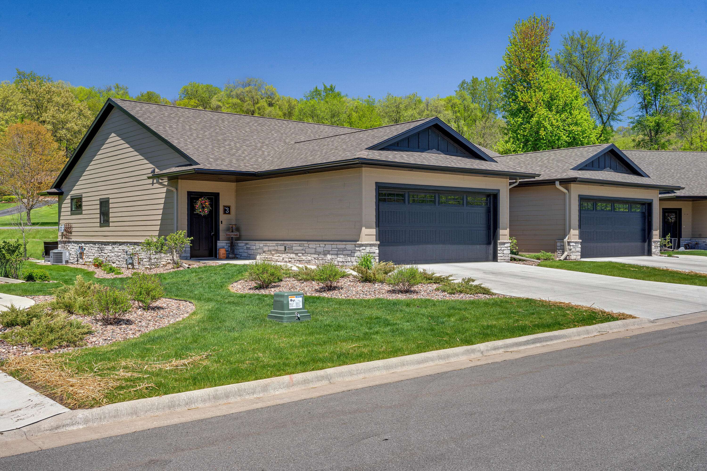 Holmen, WI 54636,2701 Beyer Rd Unit 3
