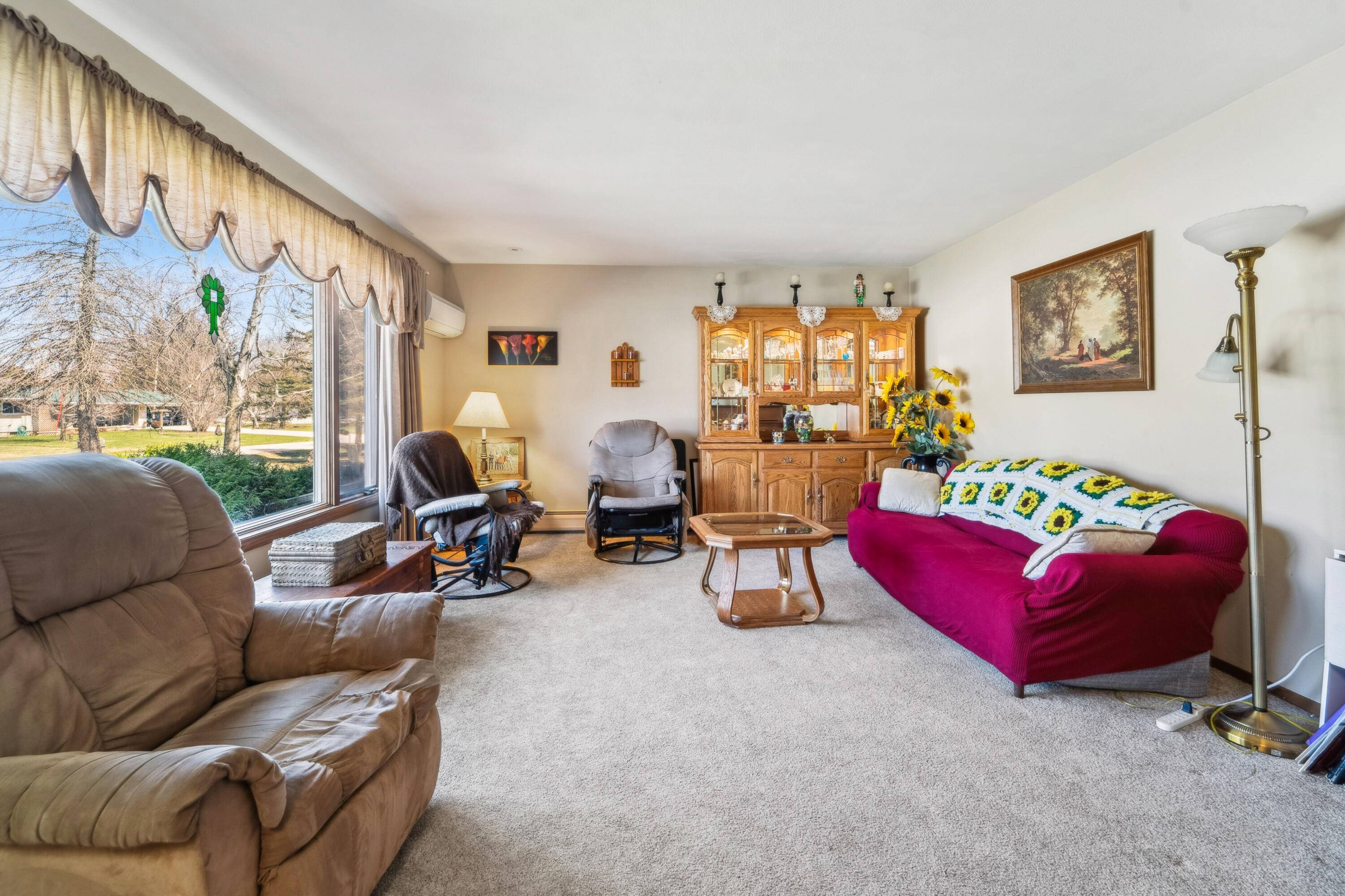 Osceola, WI 53010,W498 S Elm St