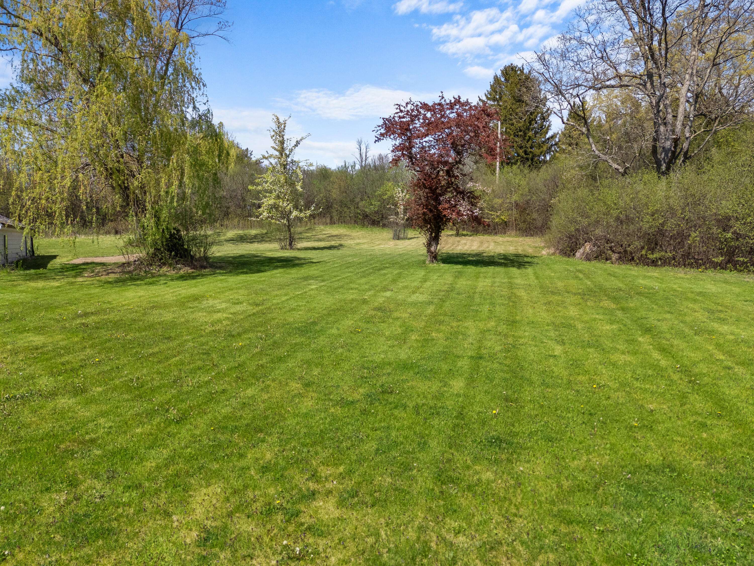 River Hills, WI 53217,2416 W Dean Ct