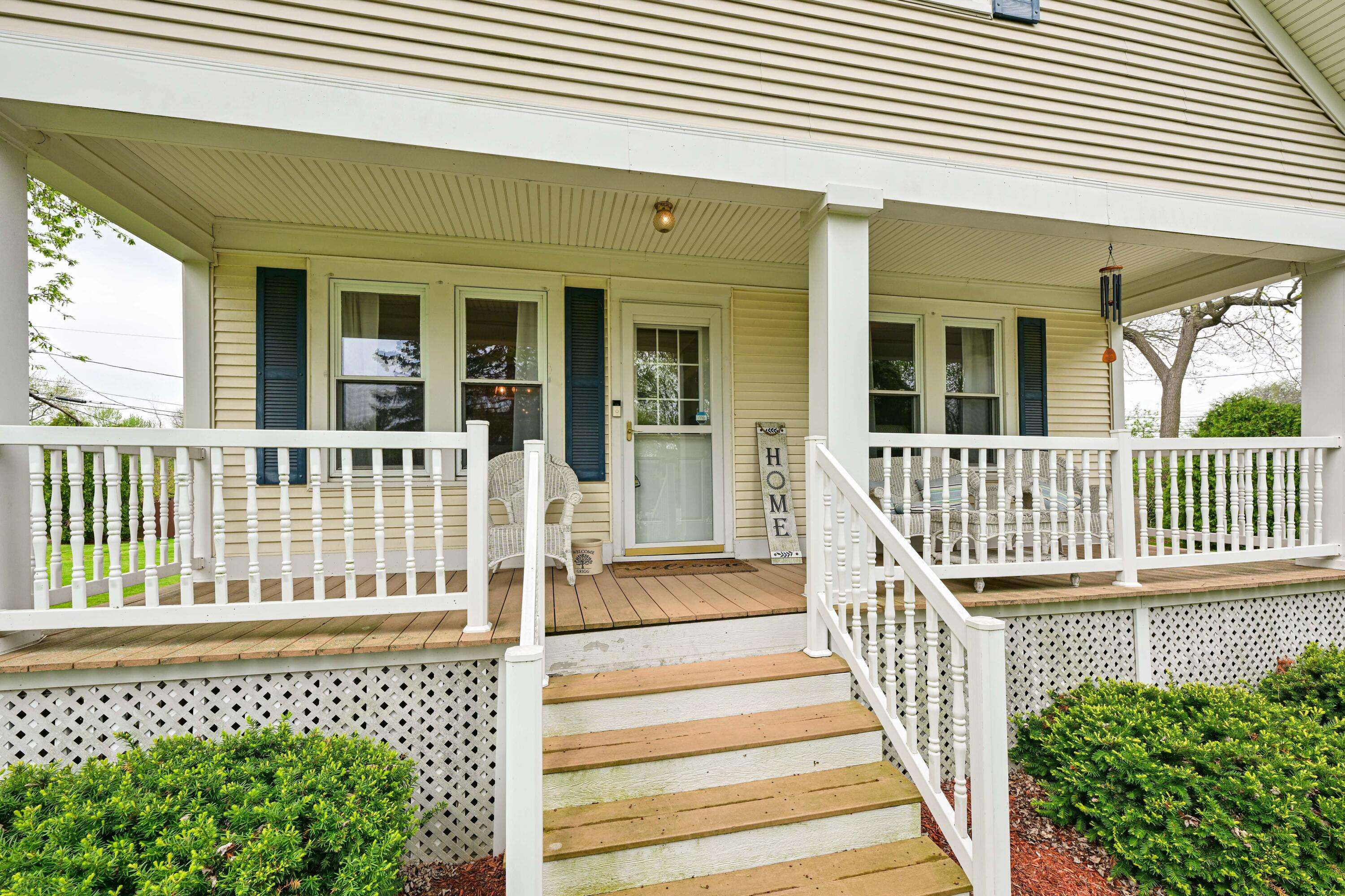New Berlin, WI 53151,1651 S Sunny Slope Rd