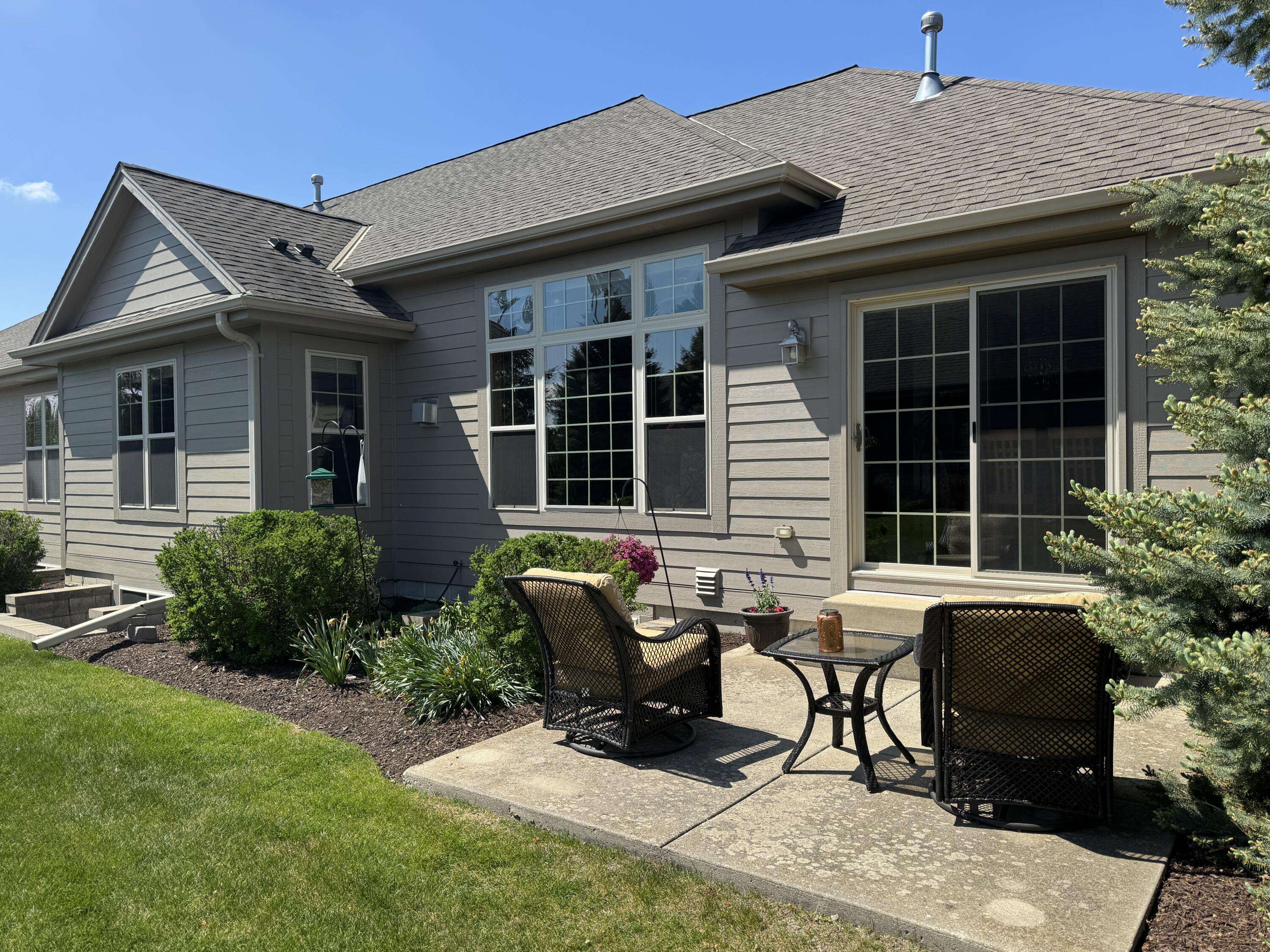 North Prairie, WI 53153,318 Eagles Cove Cir