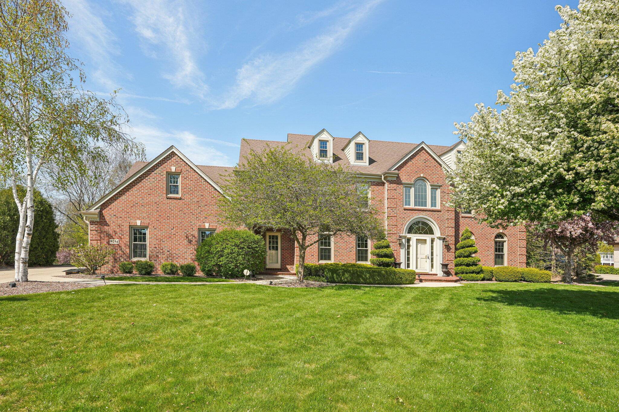 Franklin, WI 53132,9254 W Wyndham Hills Ct