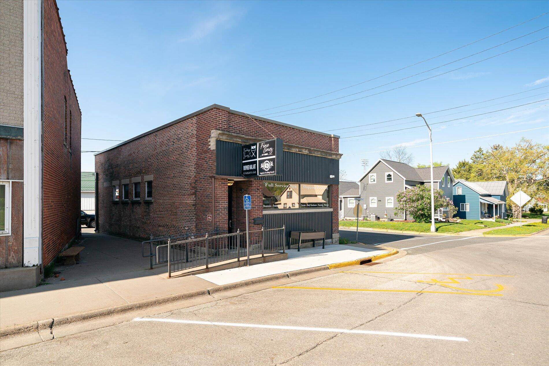 Westby, WI 54667,115 W State St