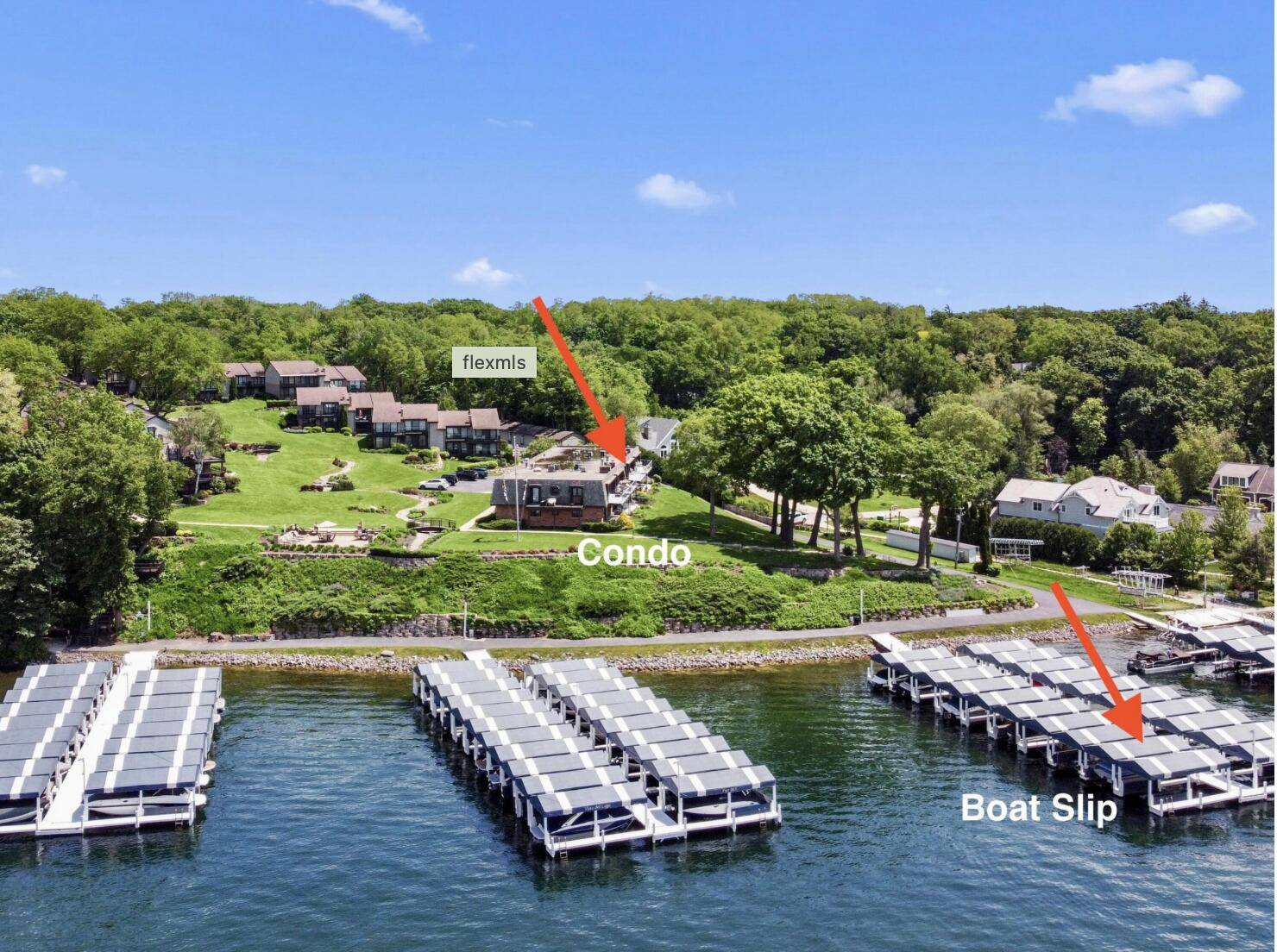 Lake Geneva, WI 53147,1070 S Lake Shore Dr Unit 1-C2