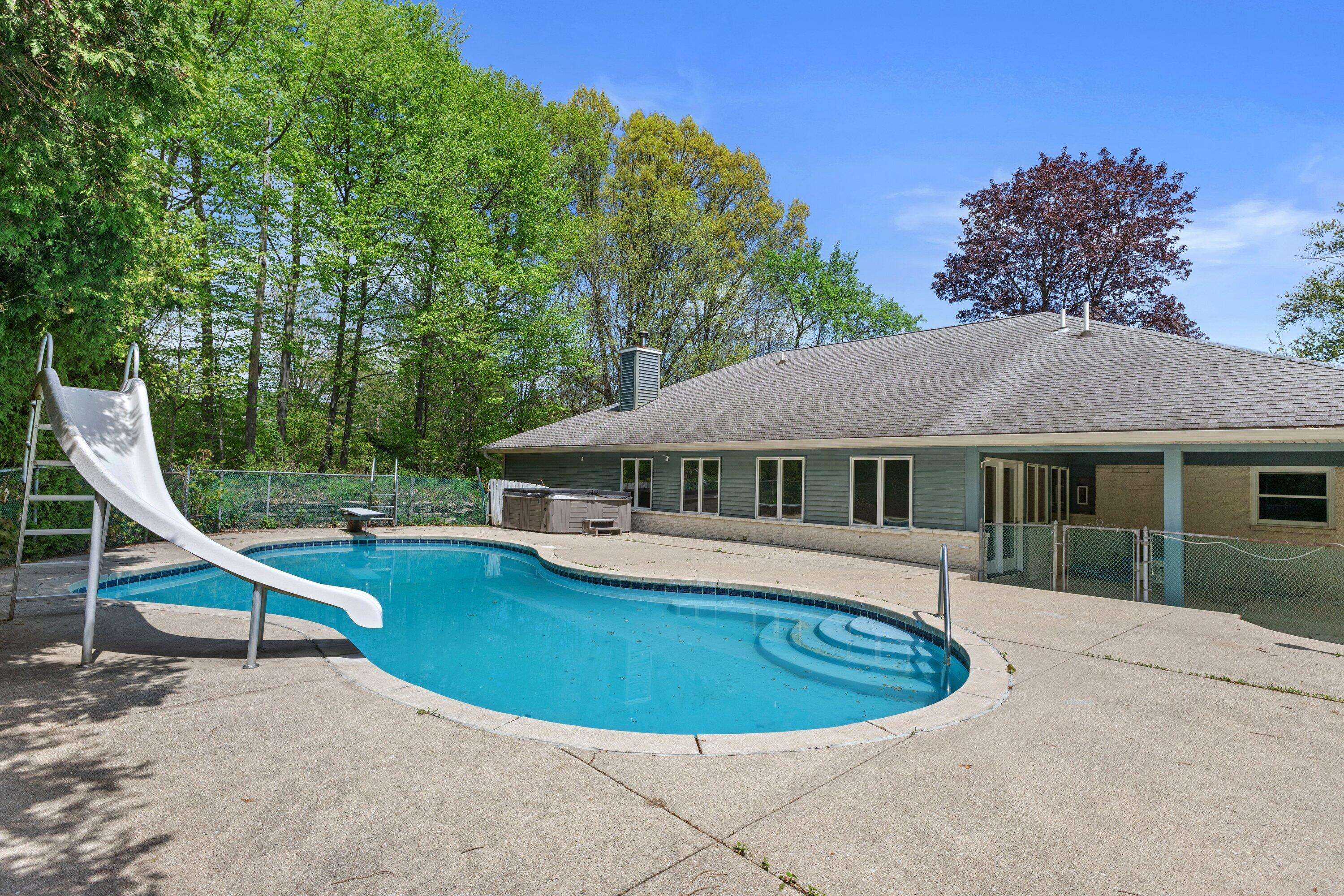 Germantown, WI 53022,W199N11509 Rosewood Ave