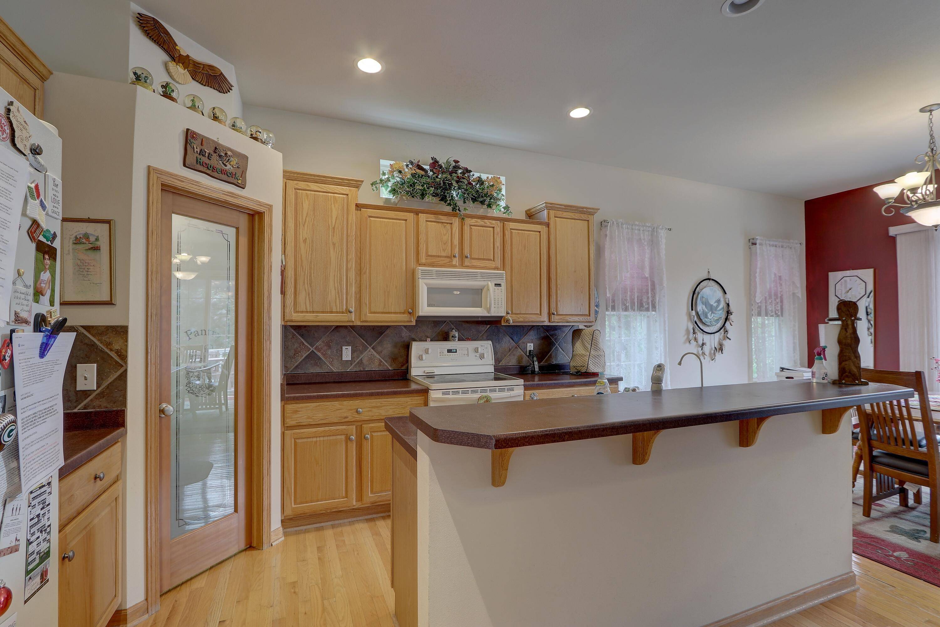 Oconomowoc, WI 53066,1361 Mockingbird Dr