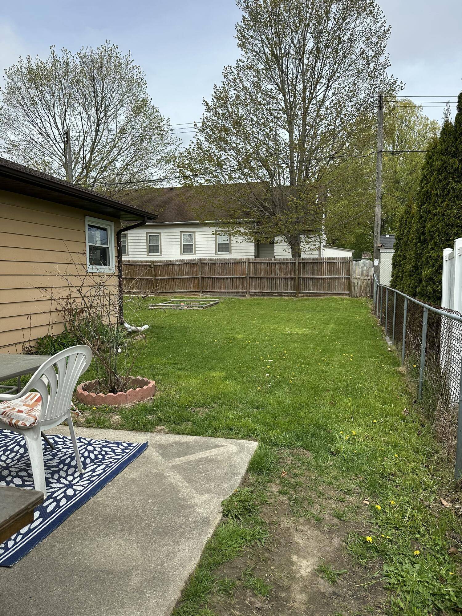 Manitowoc, WI 54220,1618 Waldo Blvd